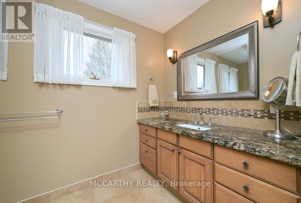 11 Lynda Avenue, Mono, Ontario  L9W 1Z4 - Photo 24 - X12949210