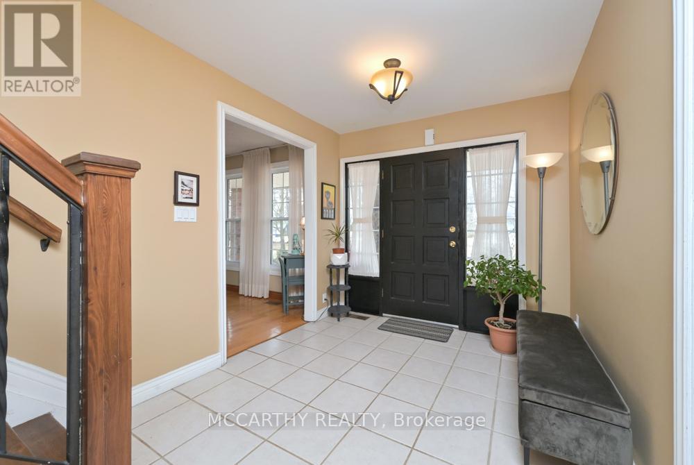 11 Lynda Avenue, Mono, Ontario  L9W 1Z4 - Photo 4 - X12949210