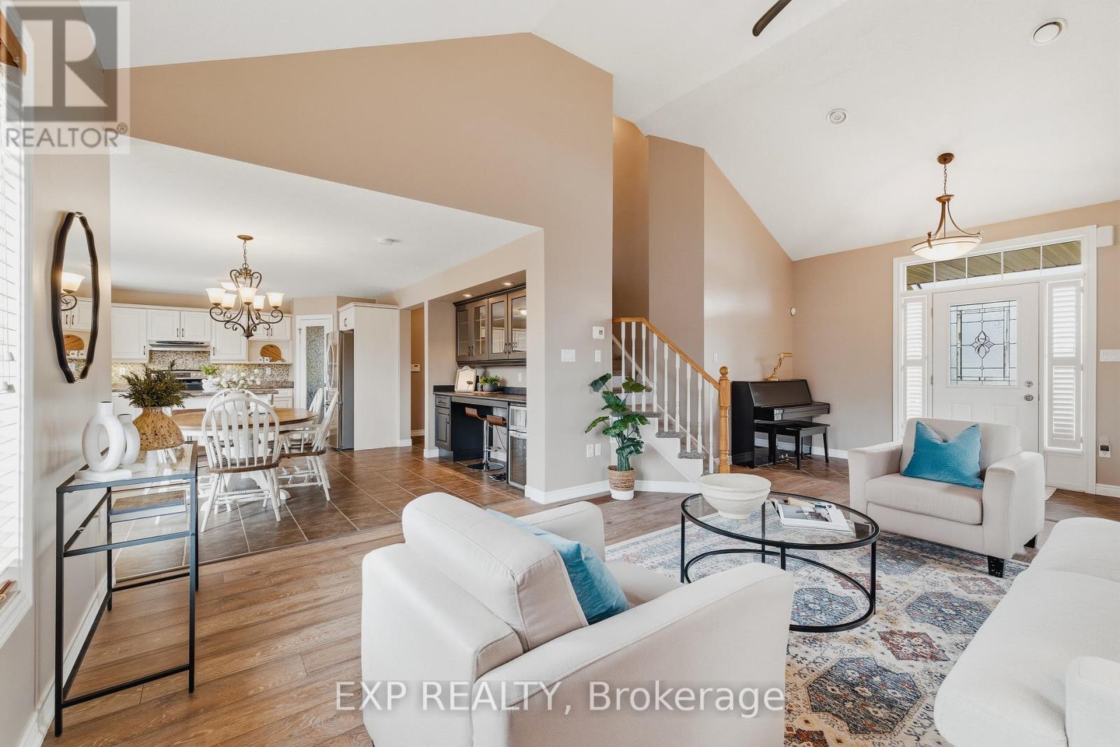 20 Parkside Street, Mapleton, Ontario  N0G 1P0 - Photo 4 - X12949228