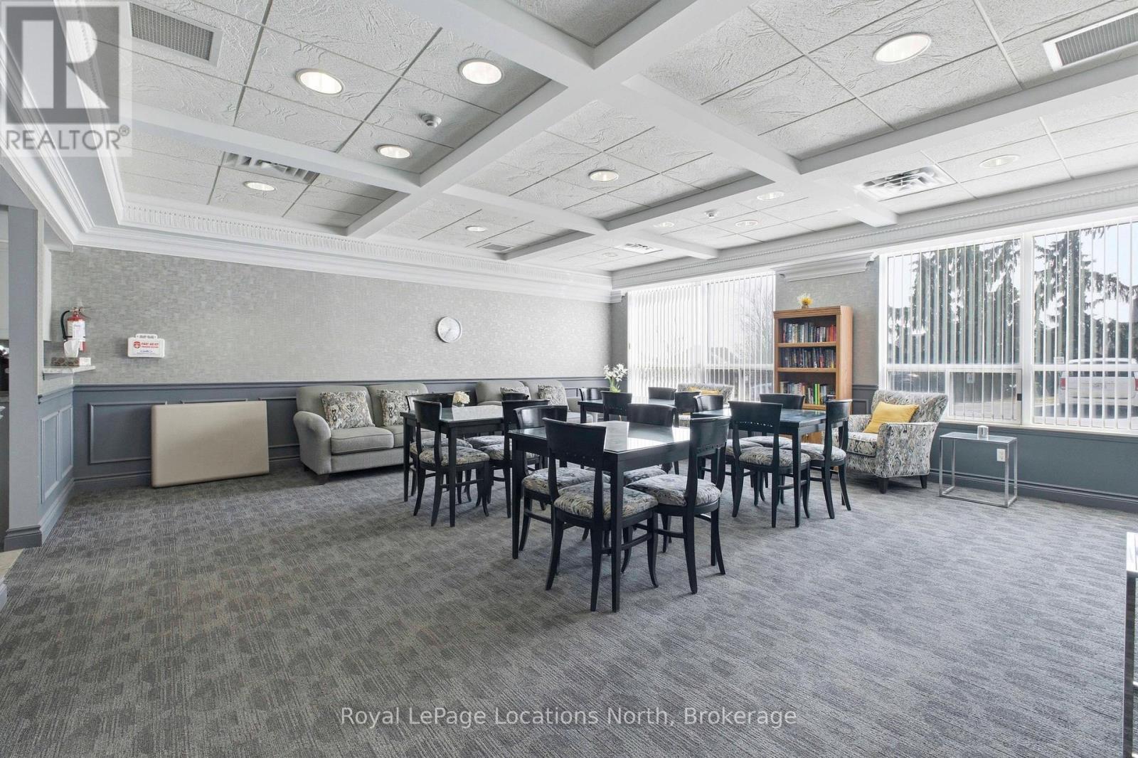 213 - 4 Briar Hill Heights, New Tecumseth, Ontario  L9R 1Z7 - Photo 30 - N12941546