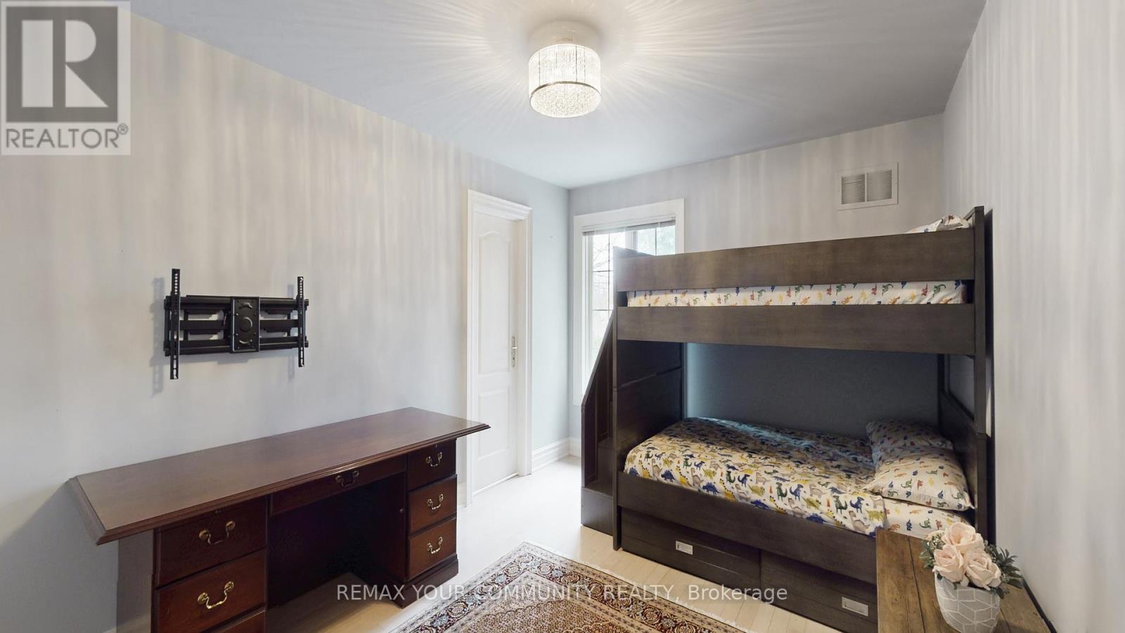 22 Valloncliffe Road, Markham, Ontario  L3T 2W8 - Photo 29 - N12947266