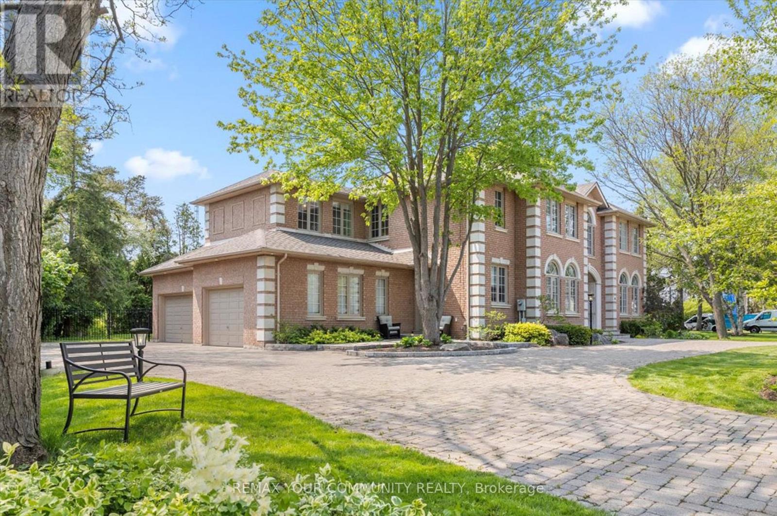 22 Valloncliffe Road, Markham, Ontario  L3T 2W8 - Photo 2 - N12947266