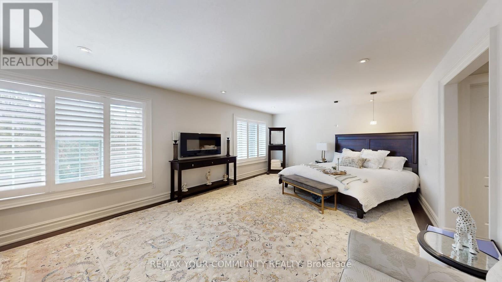 22 Valloncliffe Road, Markham, Ontario  L3T 2W8 - Photo 19 - N12947266