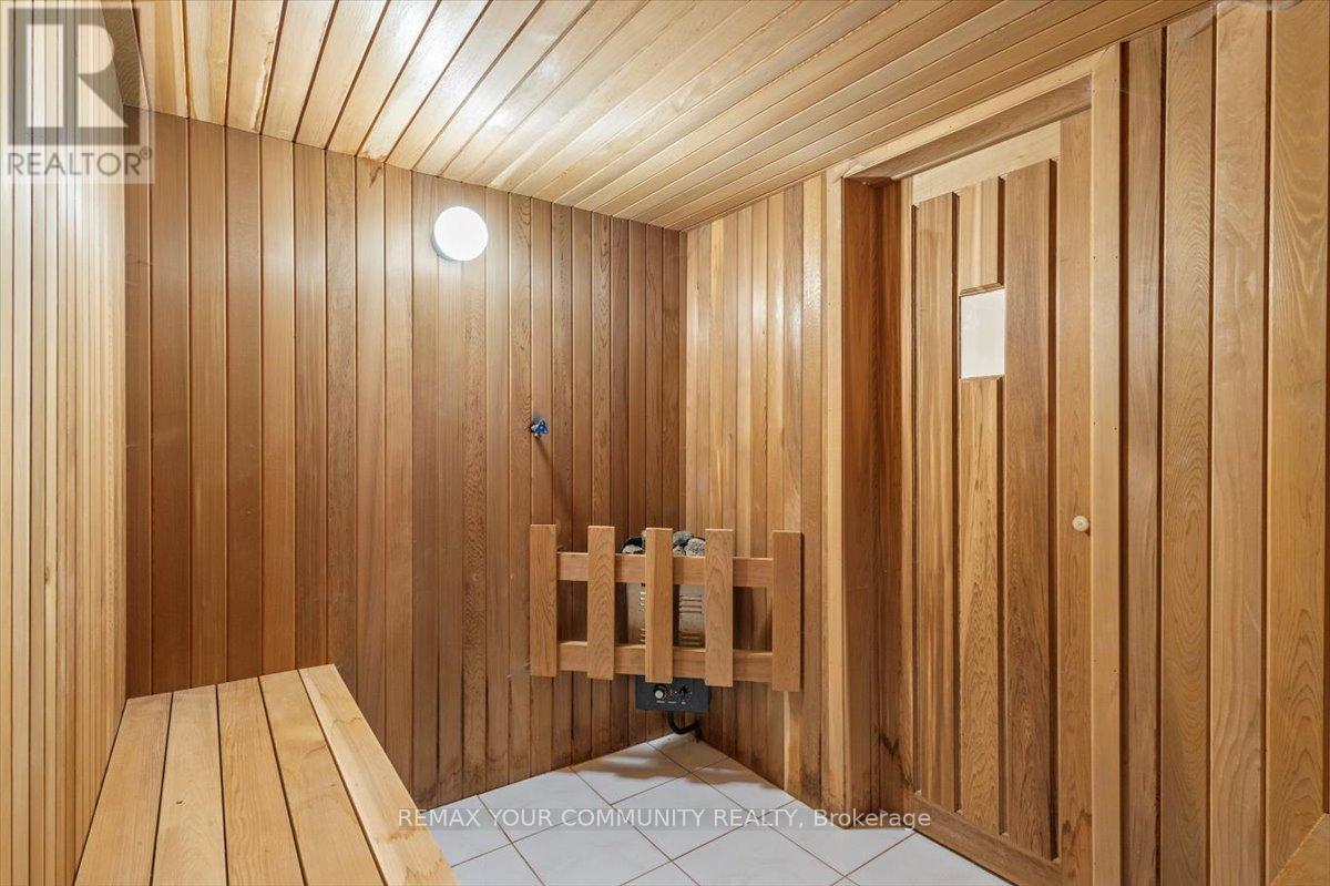 22 Valloncliffe Road, Markham, Ontario  L3T 2W8 - Photo 40 - N12947266