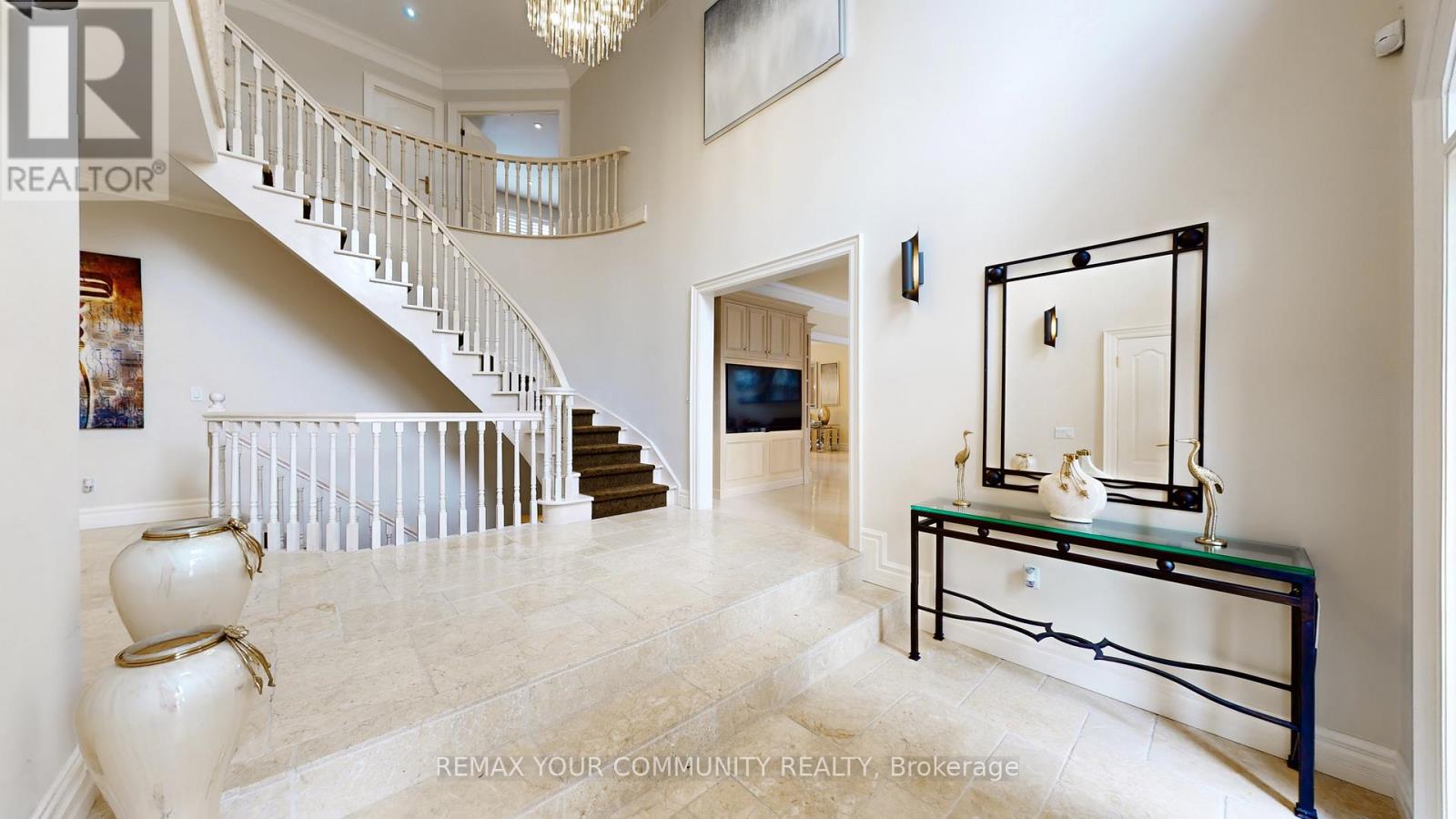 22 Valloncliffe Road, Markham, Ontario  L3T 2W8 - Photo 5 - N12947266