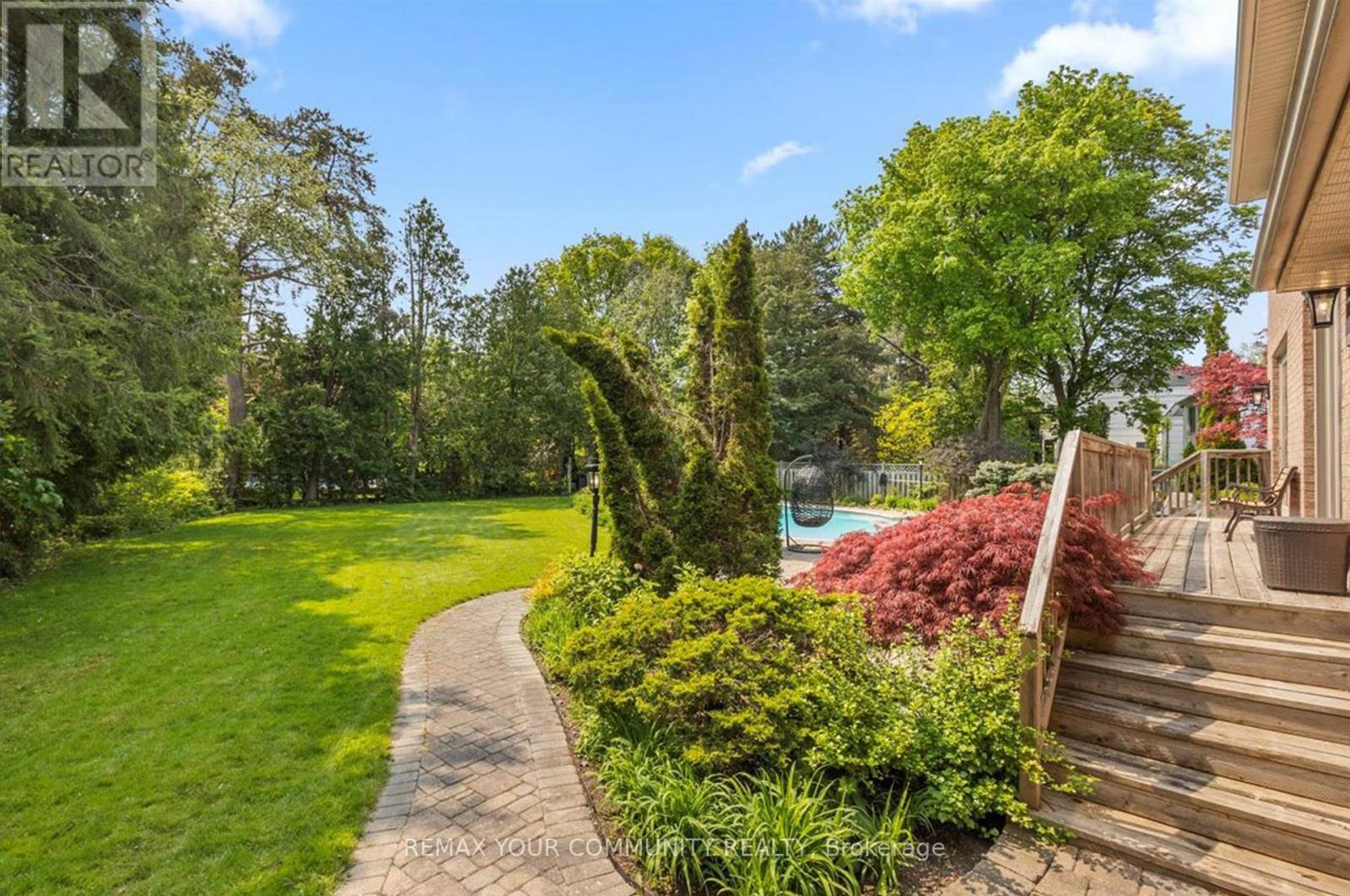 22 Valloncliffe Road, Markham, Ontario  L3T 2W8 - Photo 44 - N12947266