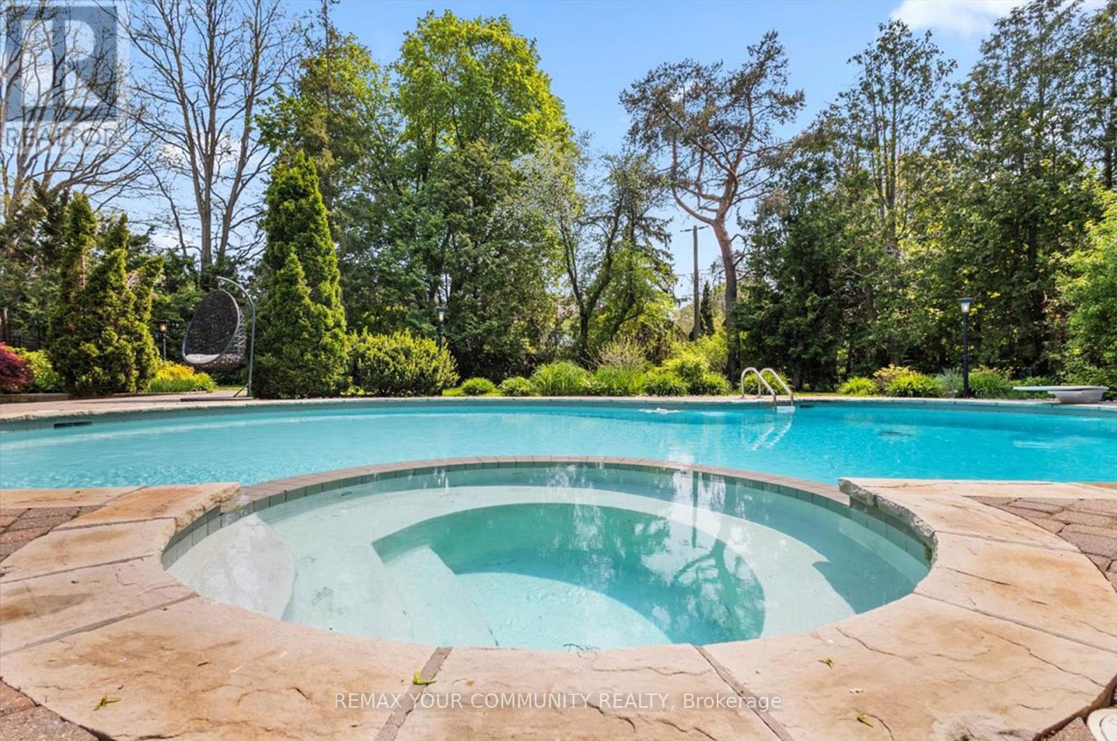 22 Valloncliffe Road, Markham, Ontario  L3T 2W8 - Photo 46 - N12947266