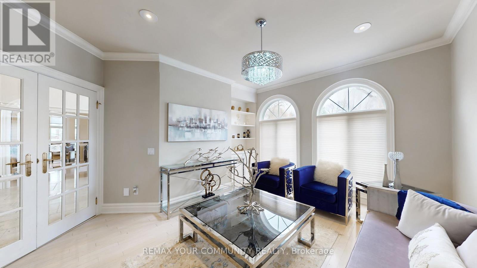 22 Valloncliffe Road, Markham, Ontario  L3T 2W8 - Photo 7 - N12947266