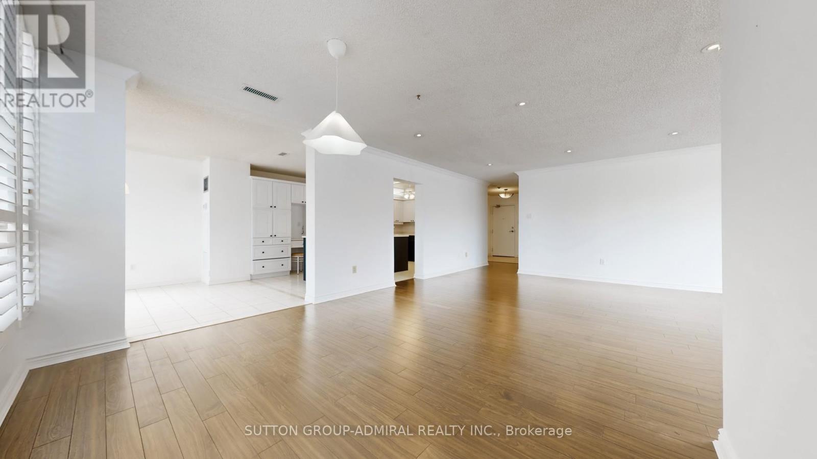 202 - 1 Clark Avenue W, Vaughan, Ontario  L4J 7Y6 - Photo 19 - N12949152