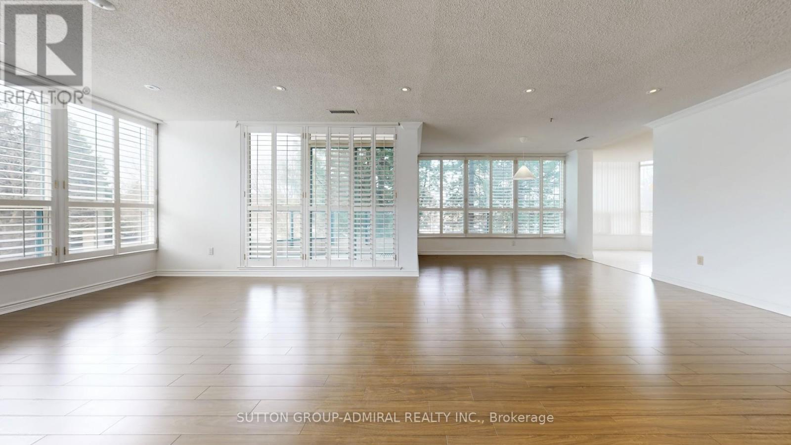 202 - 1 Clark Avenue W, Vaughan, Ontario  L4J 7Y6 - Photo 16 - N12949152