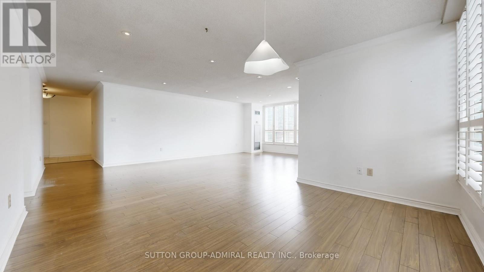 202 - 1 Clark Avenue W, Vaughan, Ontario  L4J 7Y6 - Photo 18 - N12949152