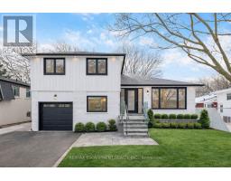 2276 WYANDOTTE DRIVE, Oakville, Ontario