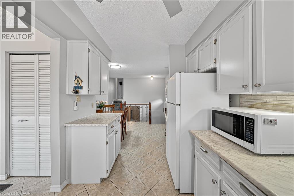 229 Laurentian Drive, Kitchener, Ontario  N2E 2G5 - Photo 10 - 40816355