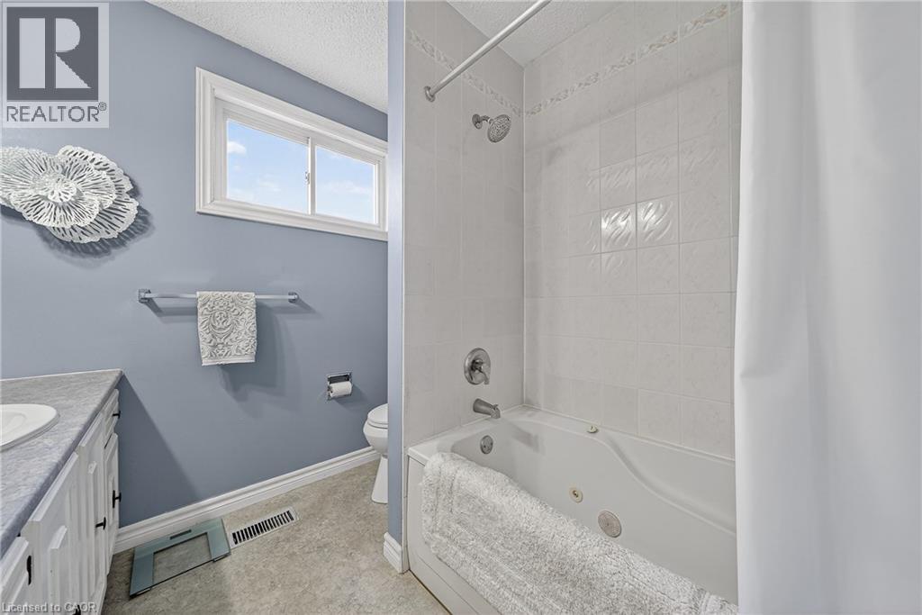 229 Laurentian Drive, Kitchener, Ontario  N2E 2G5 - Photo 20 - 40816355