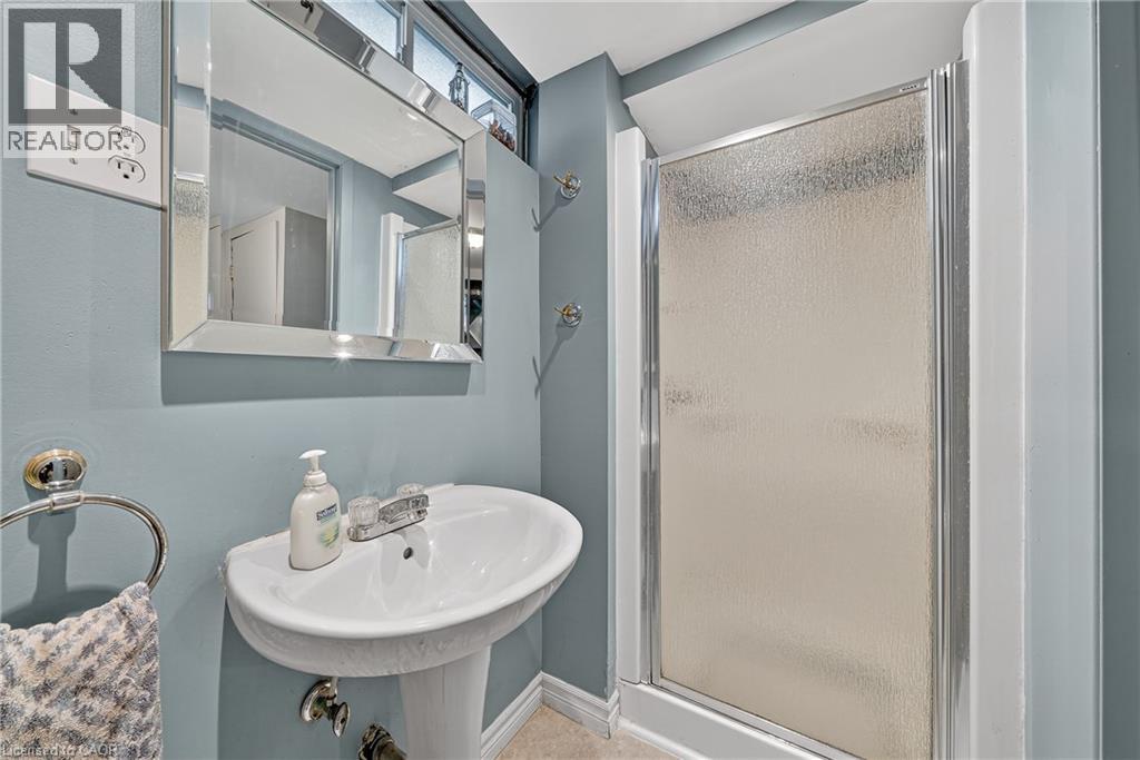 229 Laurentian Drive, Kitchener, Ontario  N2E 2G5 - Photo 23 - 40816355