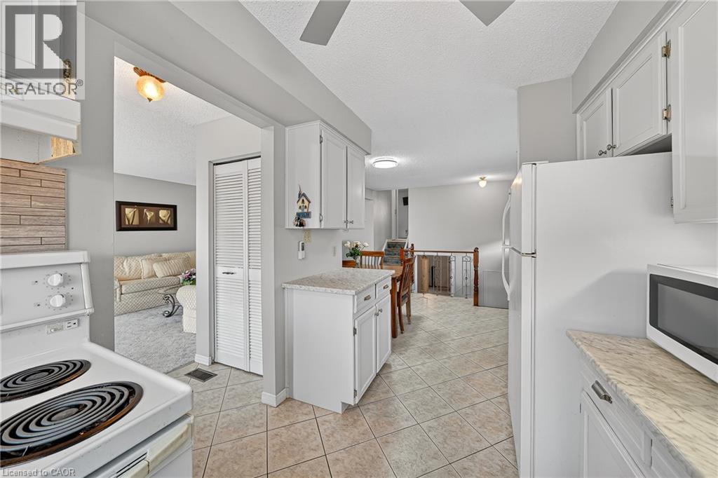 229 Laurentian Drive, Kitchener, Ontario  N2E 2G5 - Photo 9 - 40816355