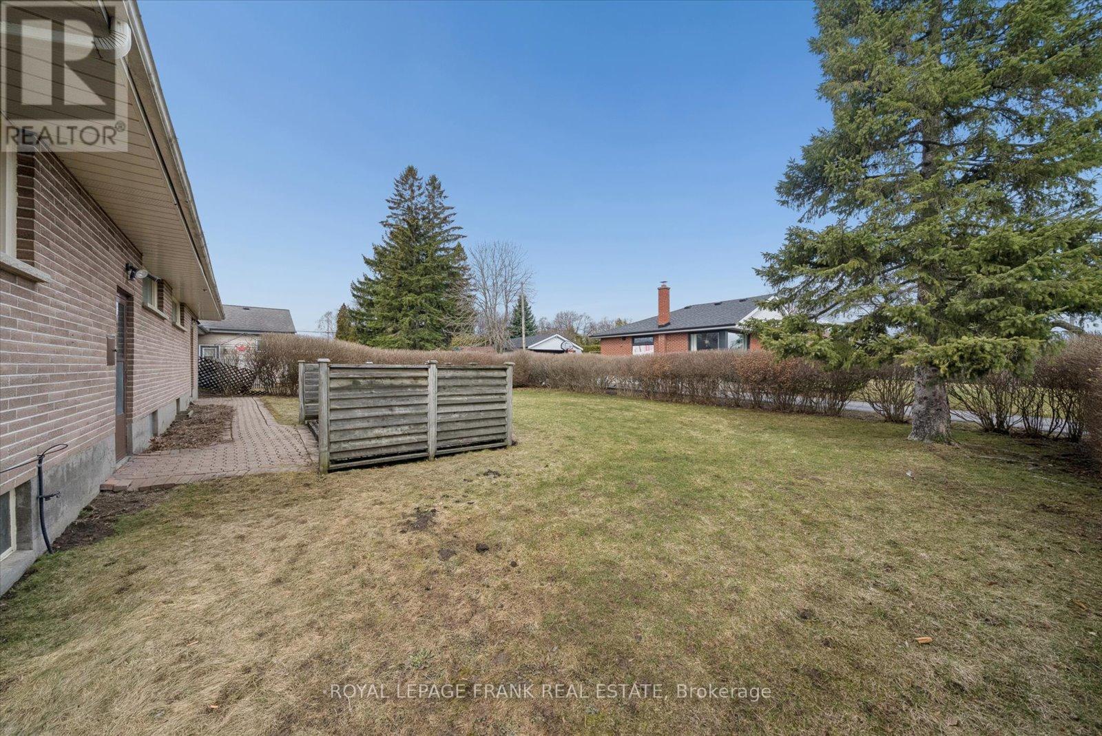 442 Cunningham Avenue, Oshawa, Ontario L1J 3C2 - Photo 30 - E12949502