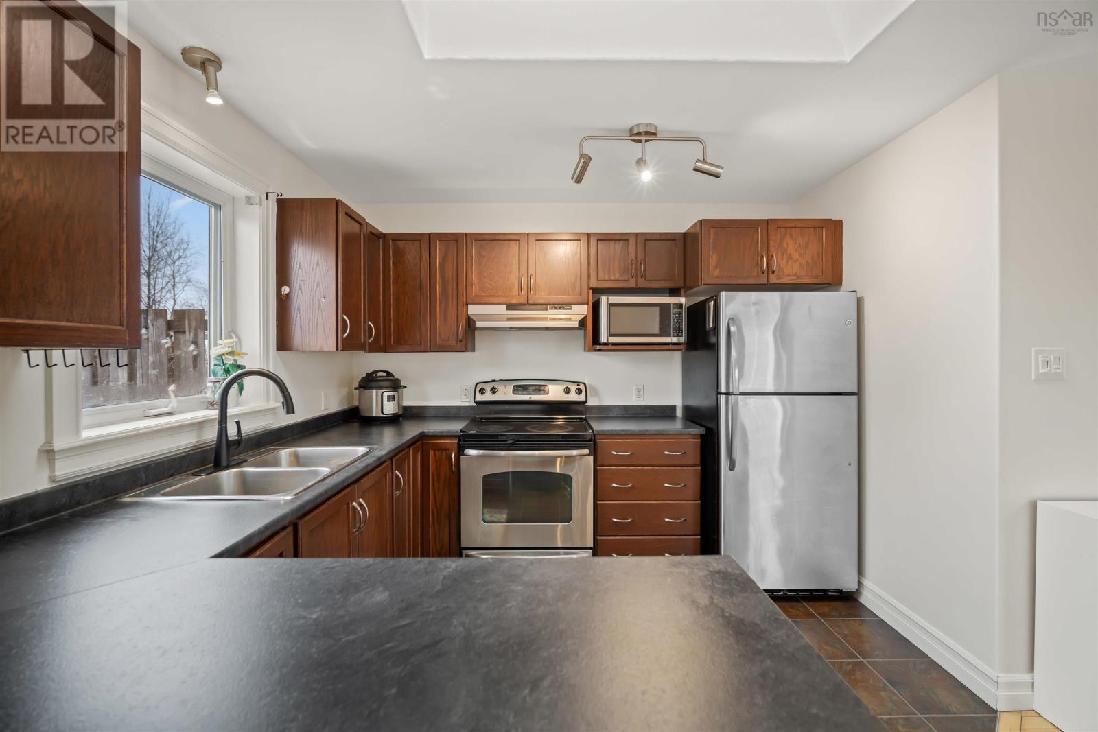 17b Hartlen Avenue, Halifax, Nova Scotia  B3R 1R5 - Photo 16 - 202606158