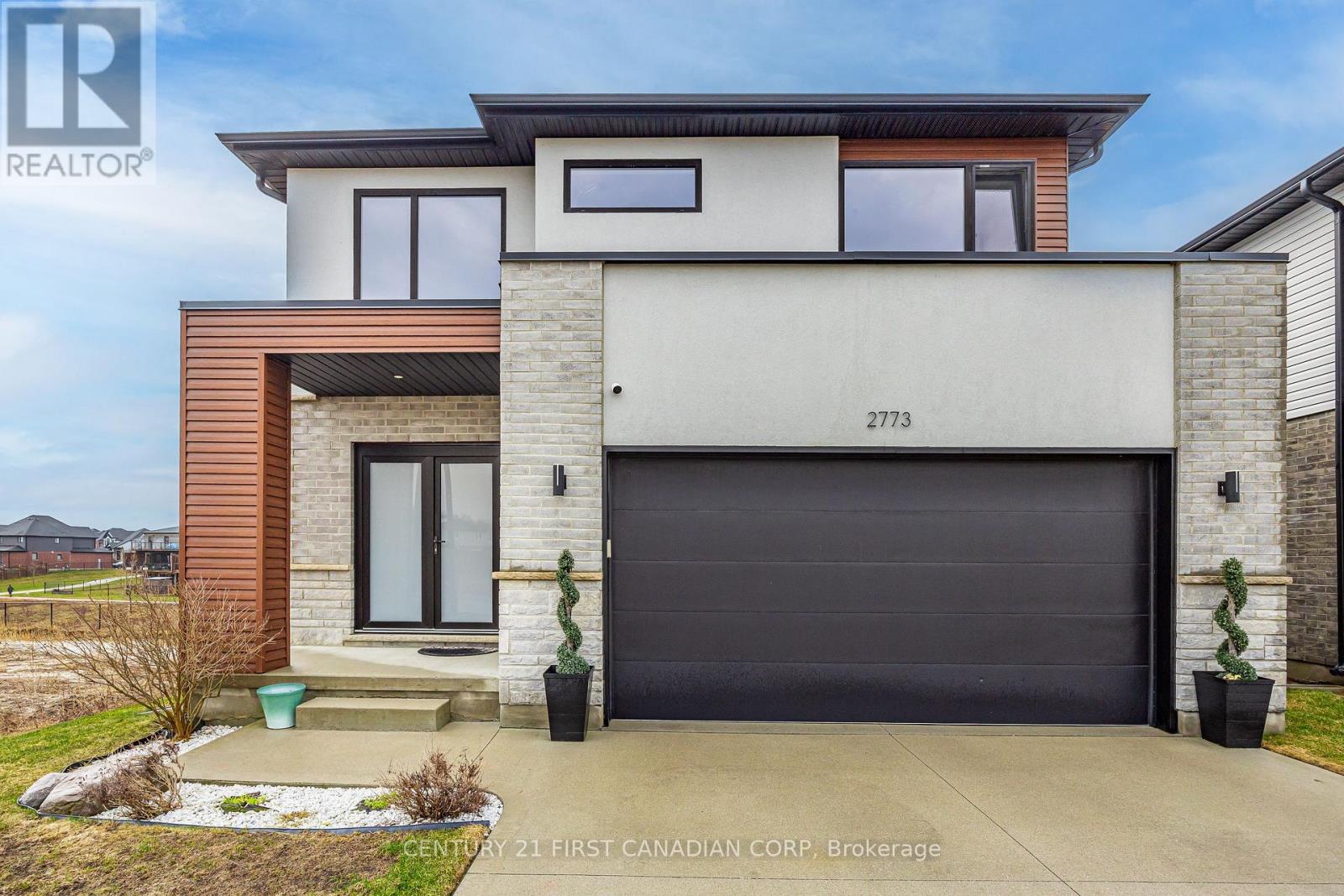 2773 Heardcreek Trail, London North, Ontario  N6G 0W1 - Photo 2 - X12949448