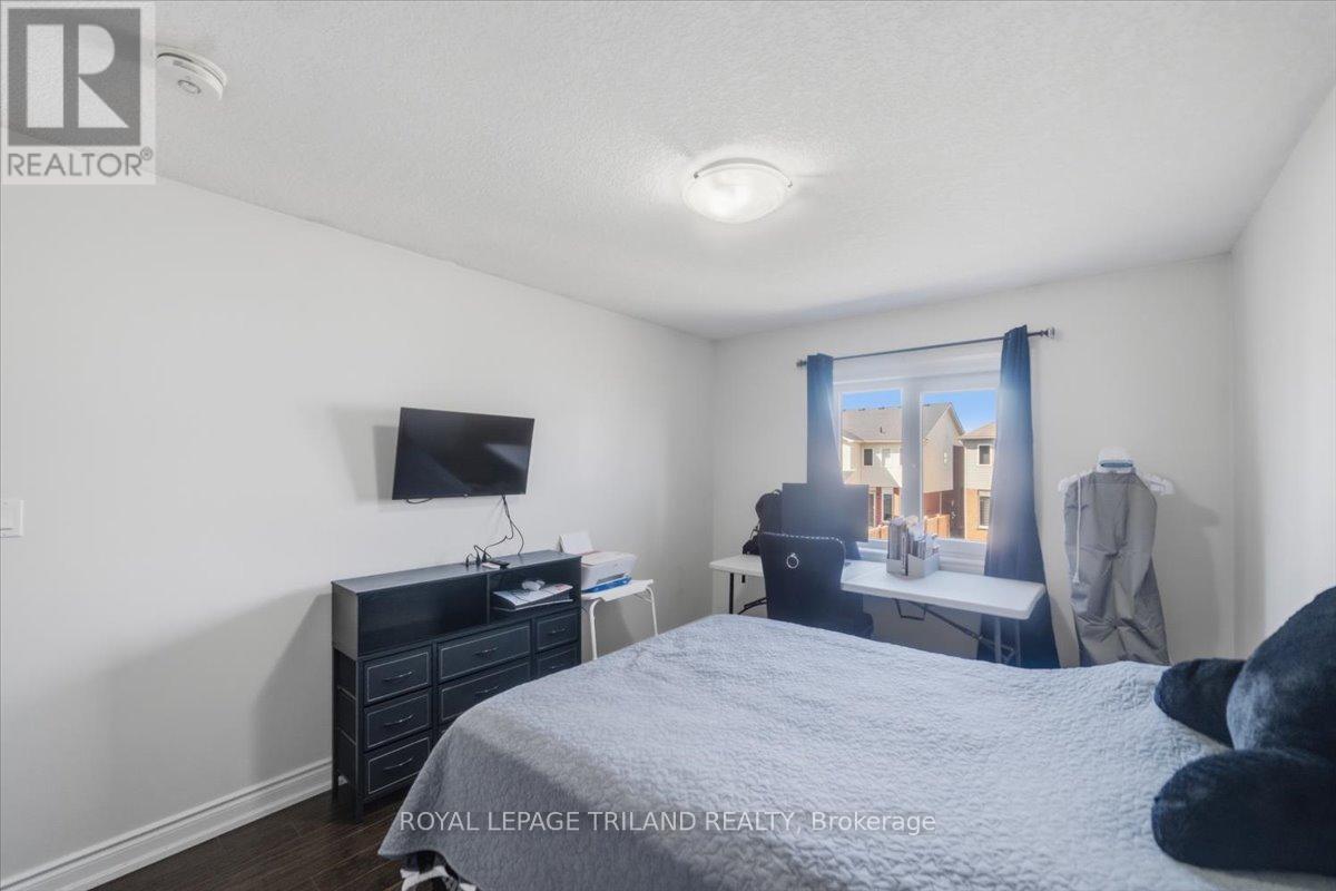 1942 Cedarpark Drive, London North, Ontario  N5X 0J1 - Photo 24 - X12949514