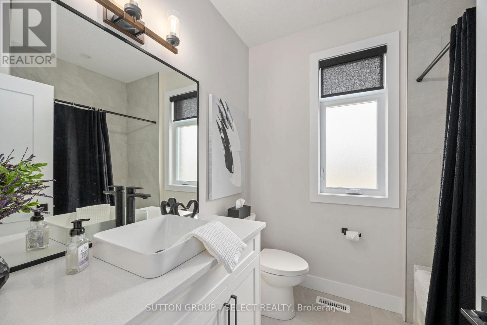 2222 Linkway Boulevard, London South (South A), Ontario  N6K 0K9 - Photo 15 - X12949518