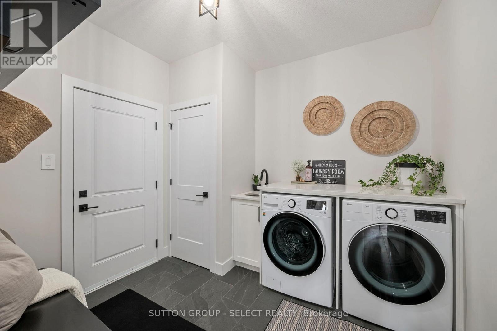 2222 Linkway Boulevard, London South (South A), Ontario  N6K 0K9 - Photo 16 - X12949518