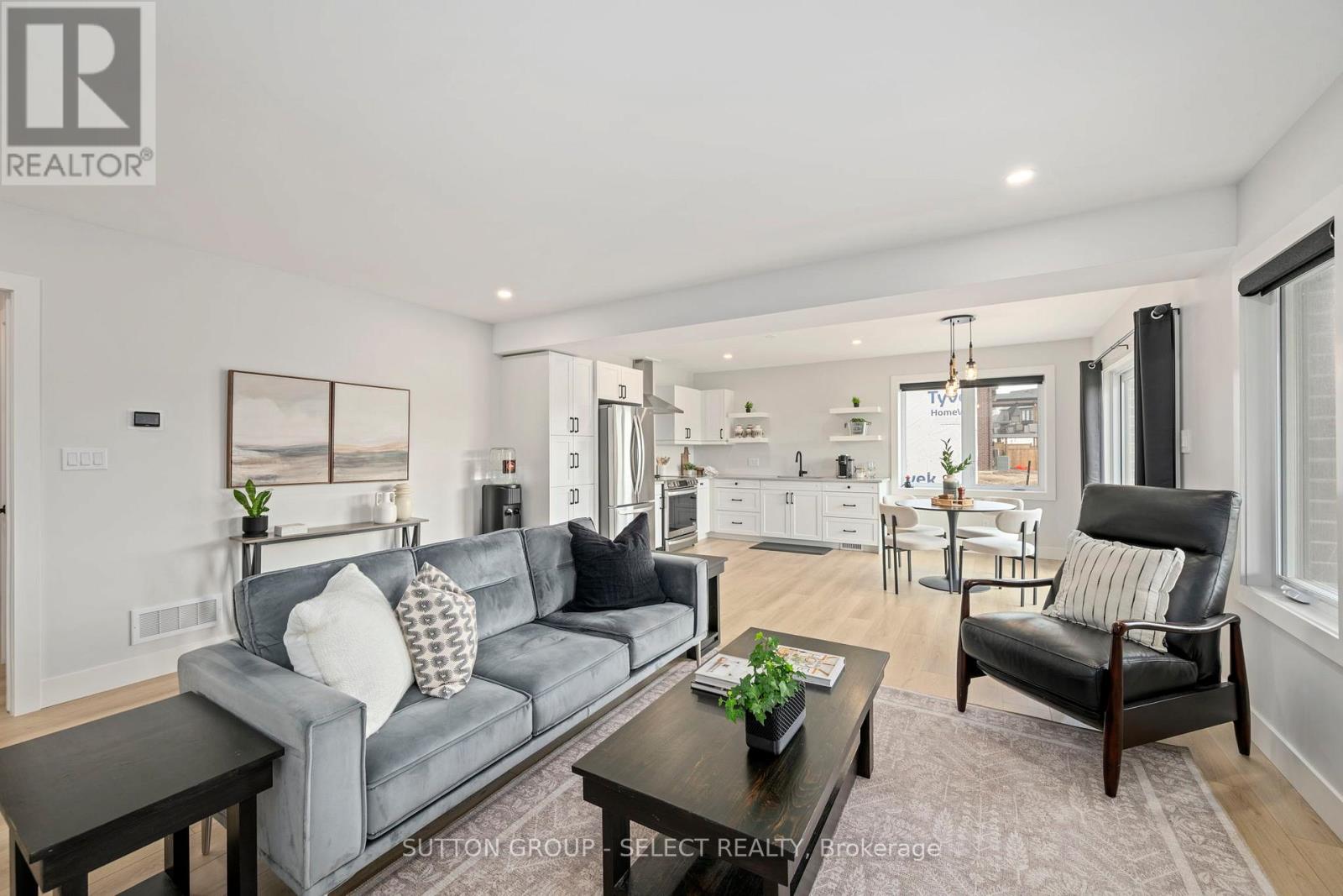 2222 Linkway Boulevard, London South (South A), Ontario  N6K 0K9 - Photo 33 - X12949518