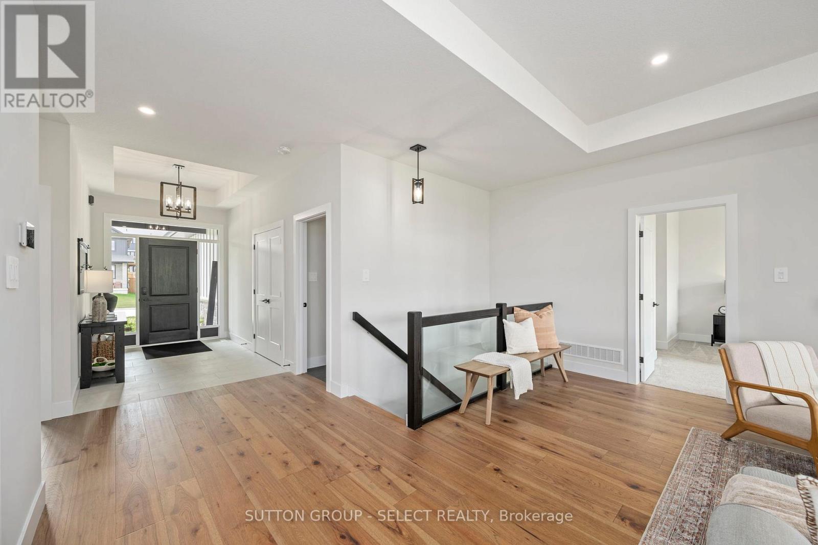 2222 Linkway Boulevard, London South (South A), Ontario  N6K 0K9 - Photo 4 - X12949518