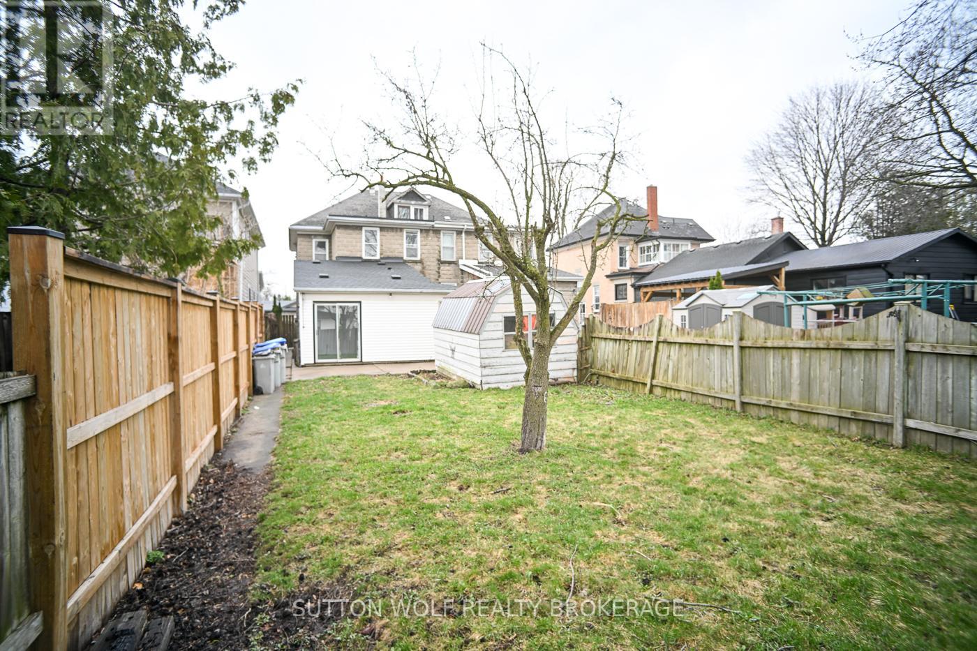 24 Colborne Street, Strathroy-Caradoc, Ontario  N7G 2L9 - Photo 21 - X12949528