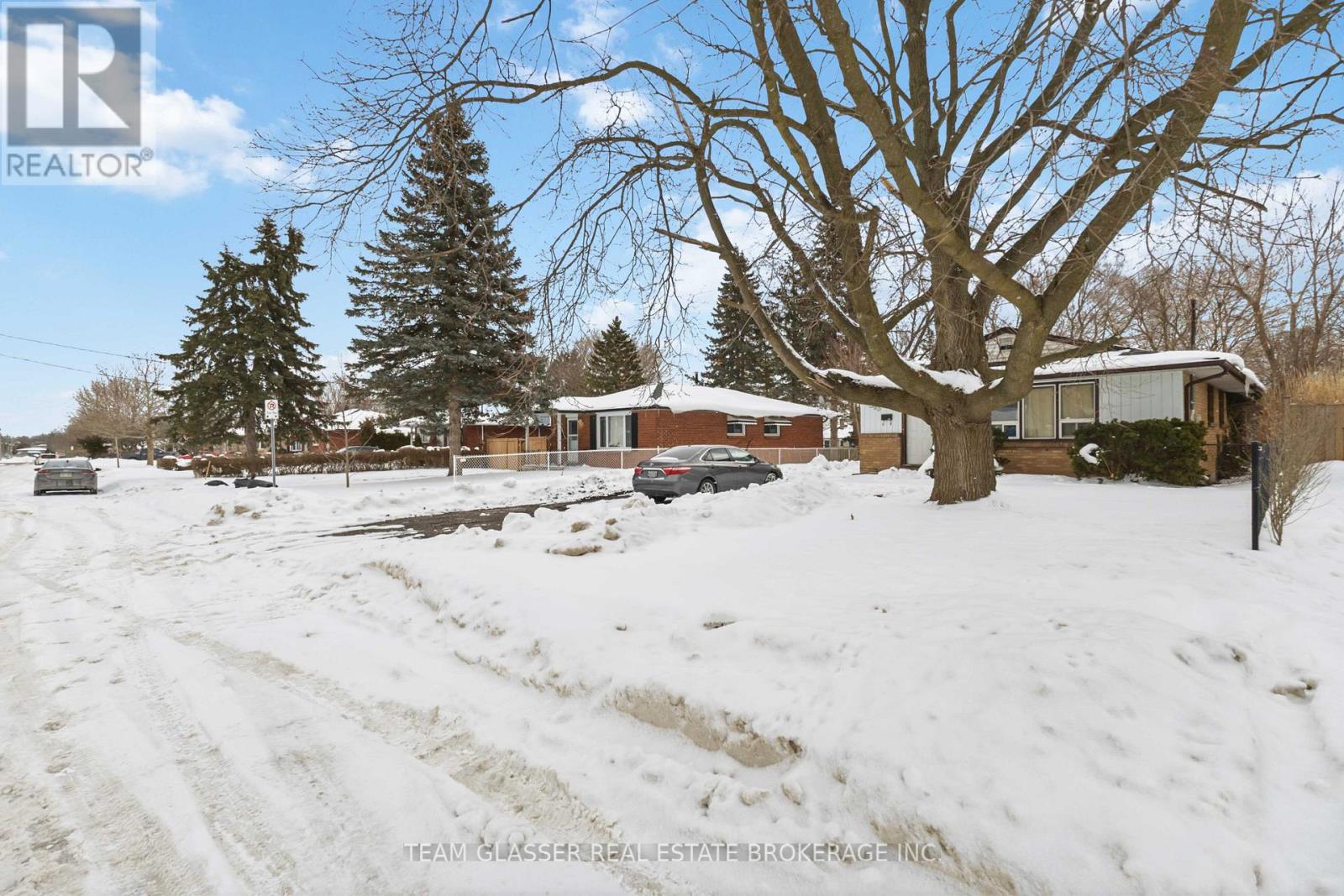 1563 Dale Street, London East, Ontario  N5V 1Y1 - Photo 9 - X12949542