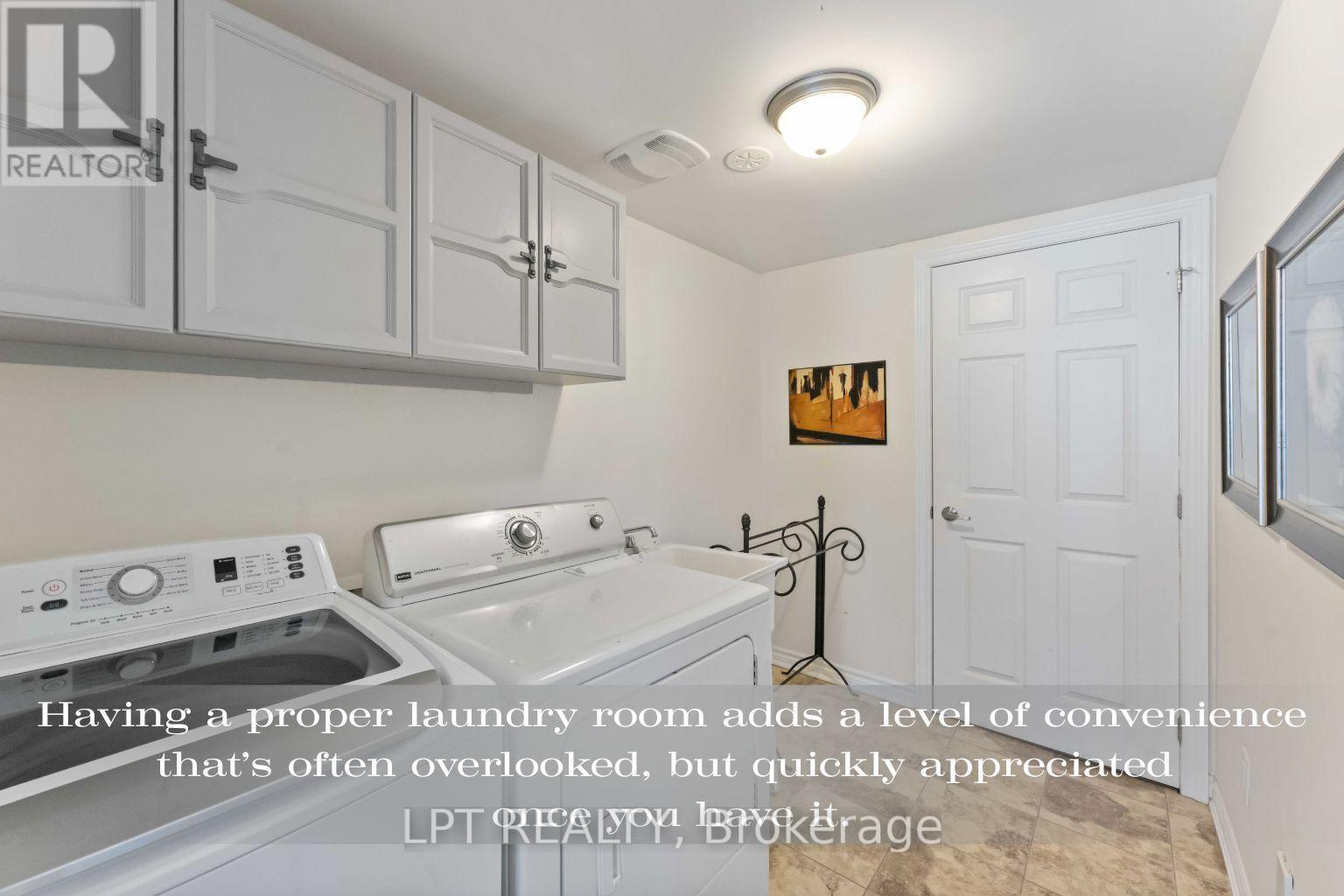 607 Meadowcreek Circle, Ottawa, Ontario  K2M 0J9 - Photo 4 - X12949450