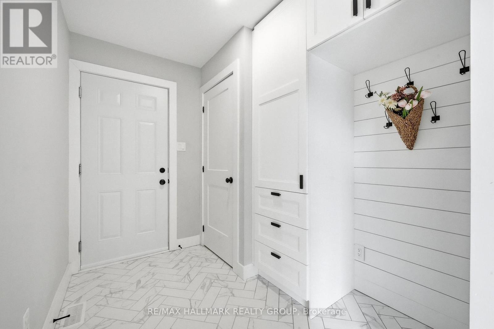 242 Etienne Street, Clarence-Rockland, Ontario  K0A 1E0 - Photo 14 - X12949496