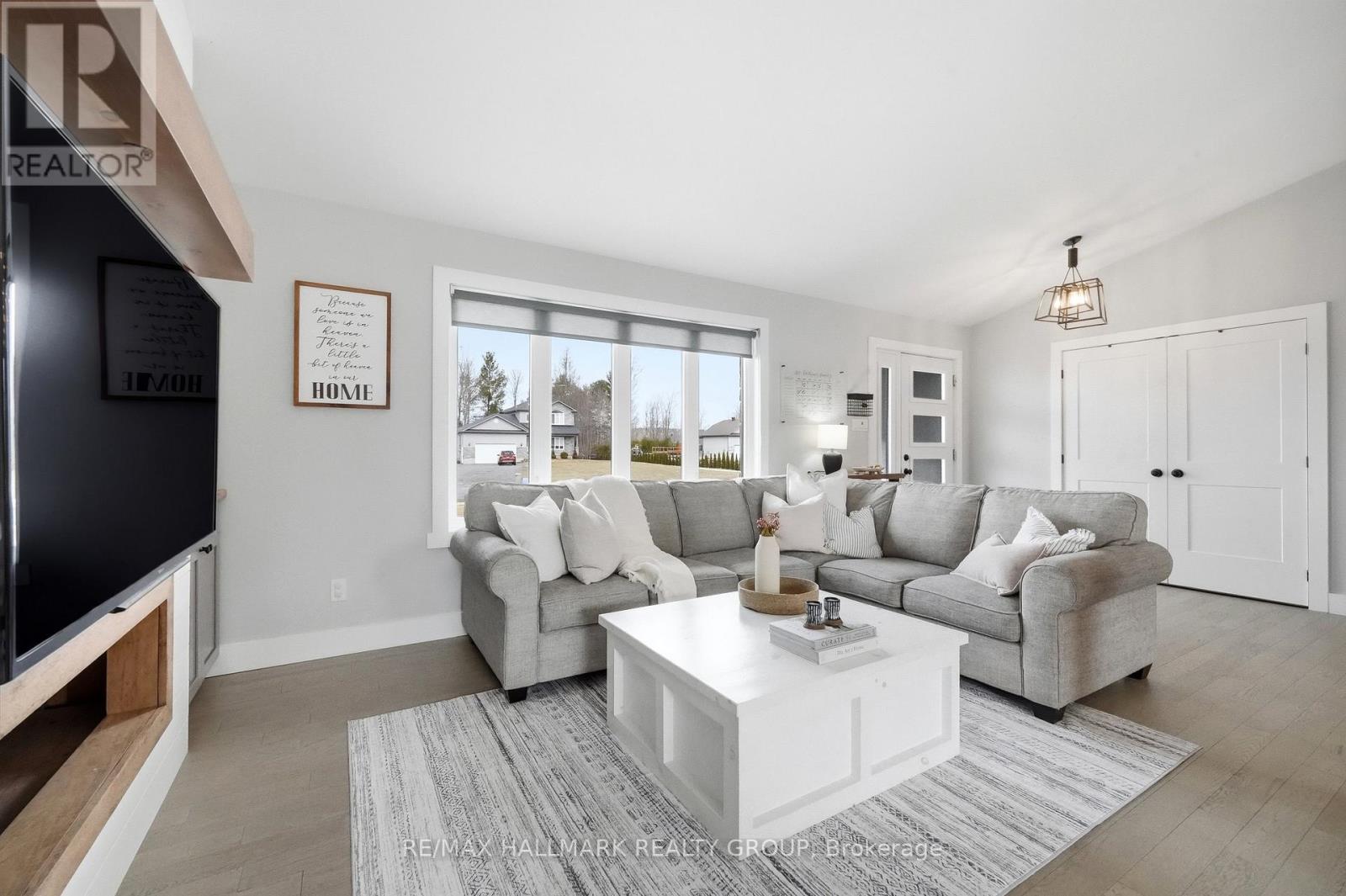 242 Etienne Street, Clarence-Rockland, Ontario  K0A 1E0 - Photo 7 - X12949496