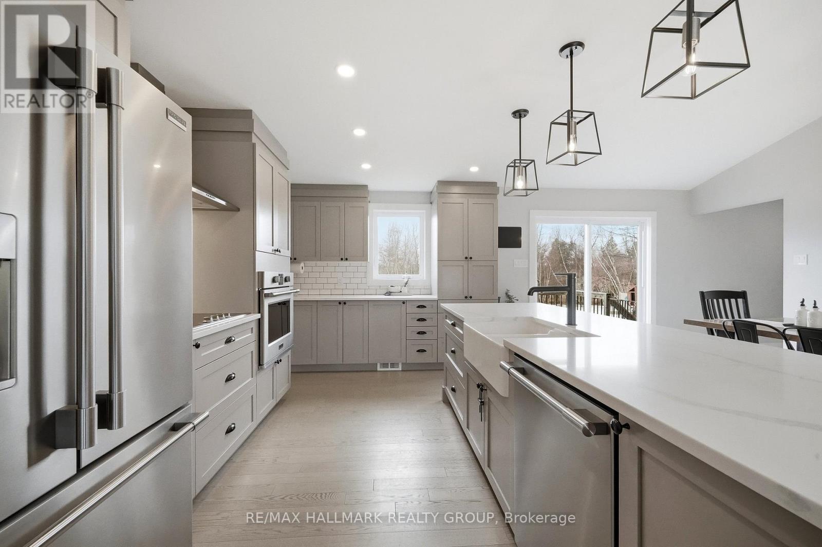 242 Etienne Street, Clarence-Rockland, Ontario  K0A 1E0 - Photo 9 - X12949496