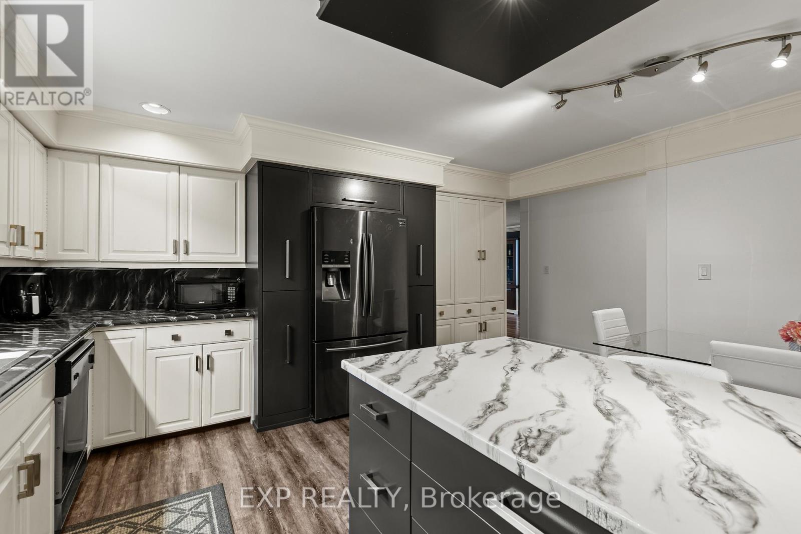 6425 Murray Street, Niagara Falls, Ontario  L2G 2K8 - Photo 20 - X12949390