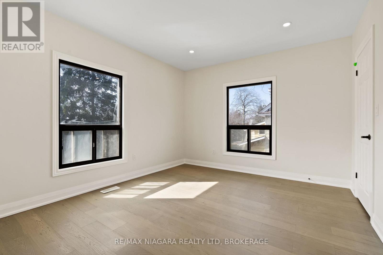 6058 Culp Street, Niagara Falls, Ontario  L2G 2B7 - Photo 19 - X12949404