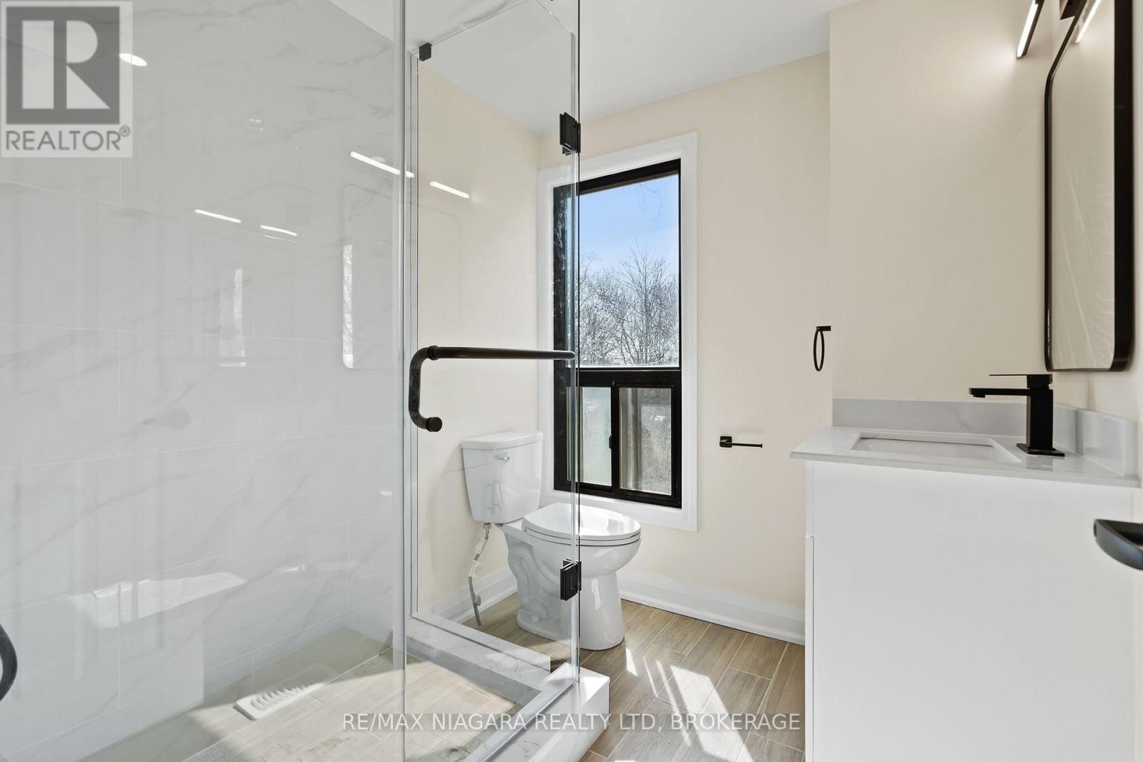 6058 Culp Street, Niagara Falls, Ontario  L2G 2B7 - Photo 20 - X12949404