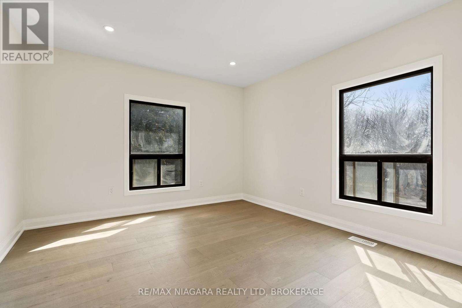 6058 Culp Street, Niagara Falls, Ontario  L2G 2B7 - Photo 21 - X12949404