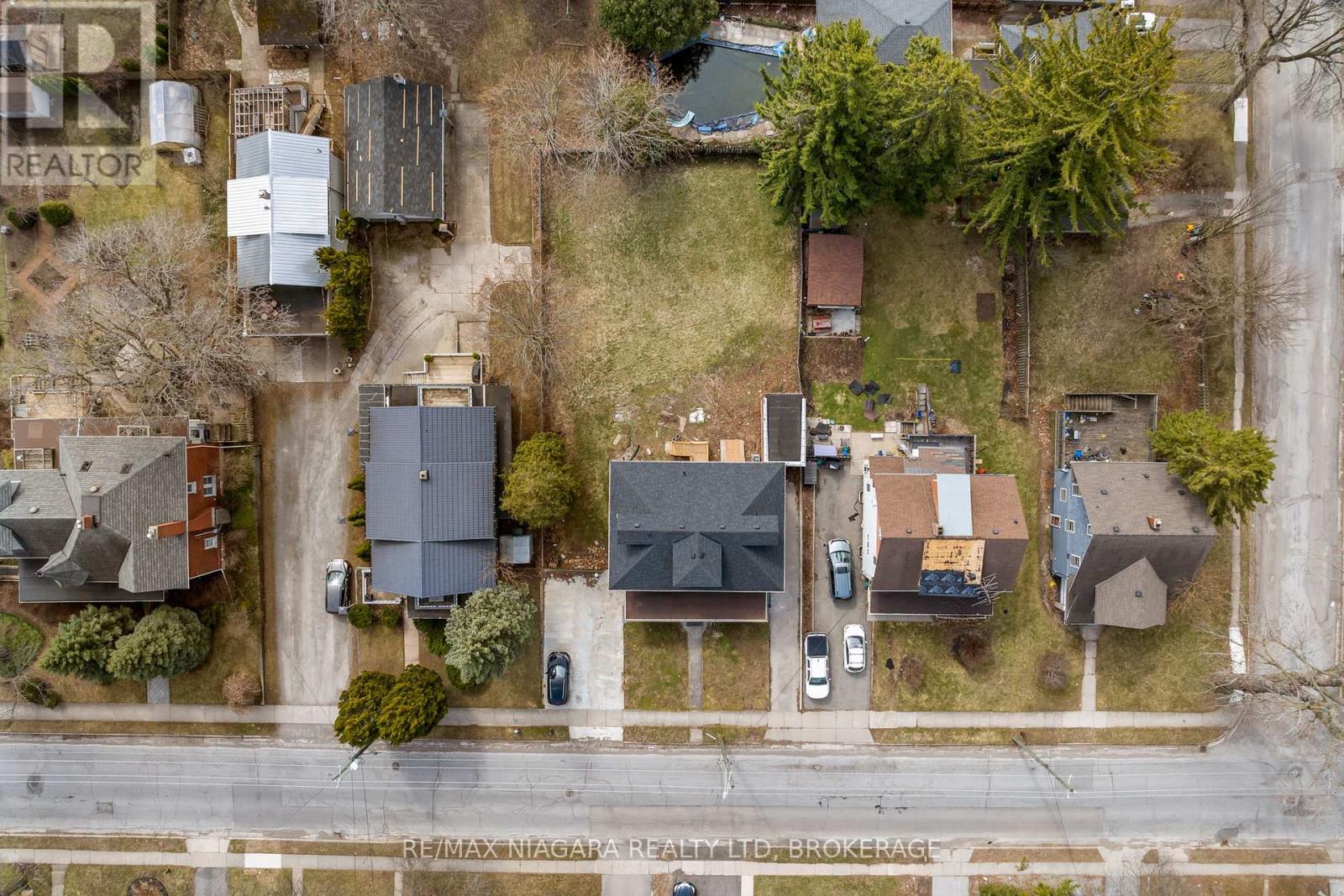 6058 Culp Street, Niagara Falls, Ontario  L2G 2B7 - Photo 34 - X12949404