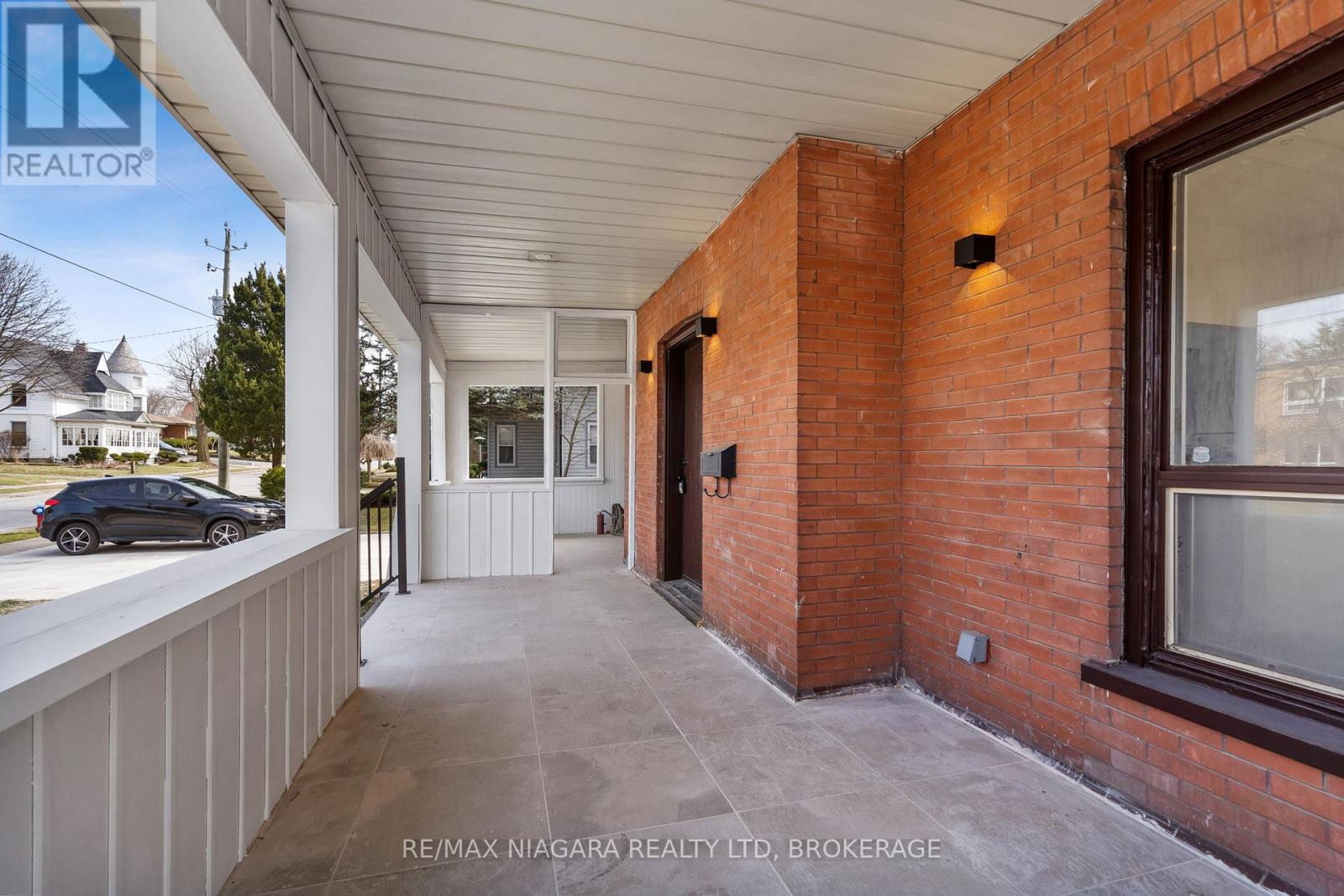 6058 Culp Street, Niagara Falls, Ontario  L2G 2B7 - Photo 6 - X12949404