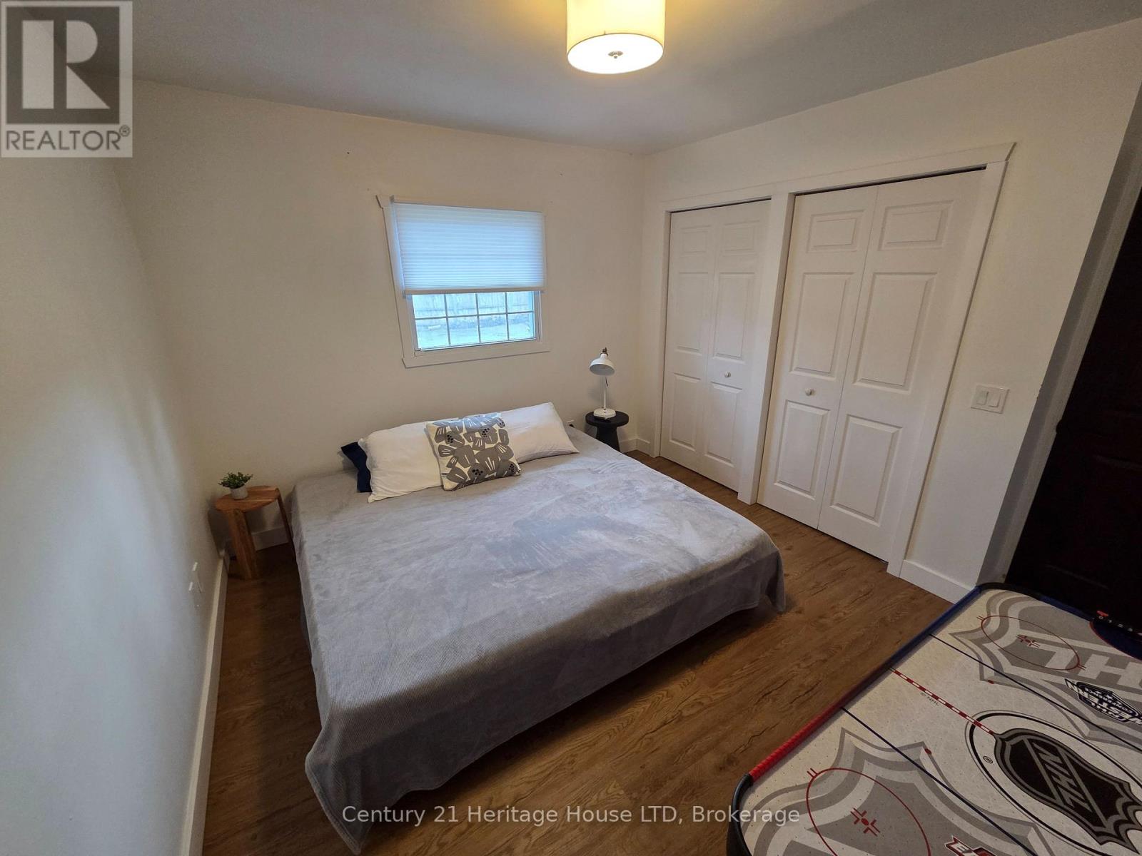 552 Lakeview Road E, Fort Erie, Ontario  L2A 4W6 - Photo 9 - X12949472