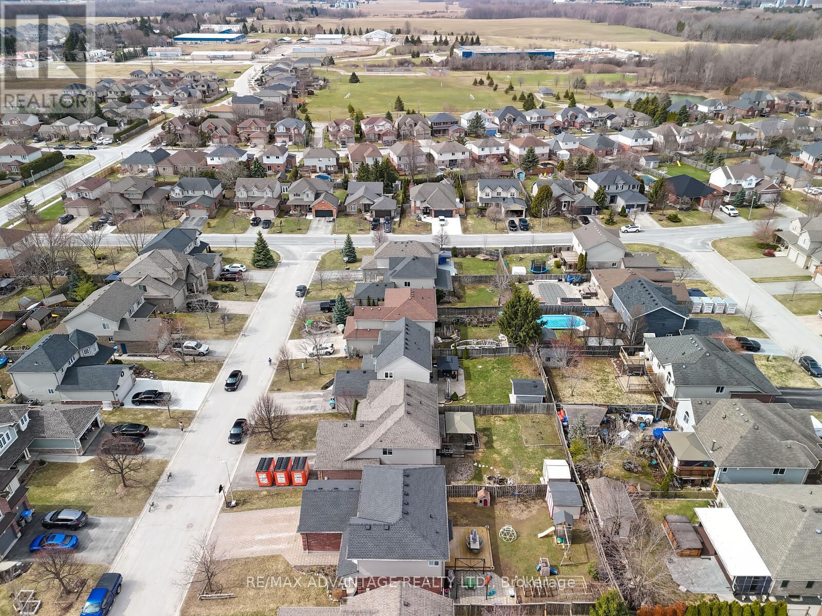 22 Periwinkle Drive, Middlesex Centre, Ontario  N0M 2A0 - Photo 41 - X12947524