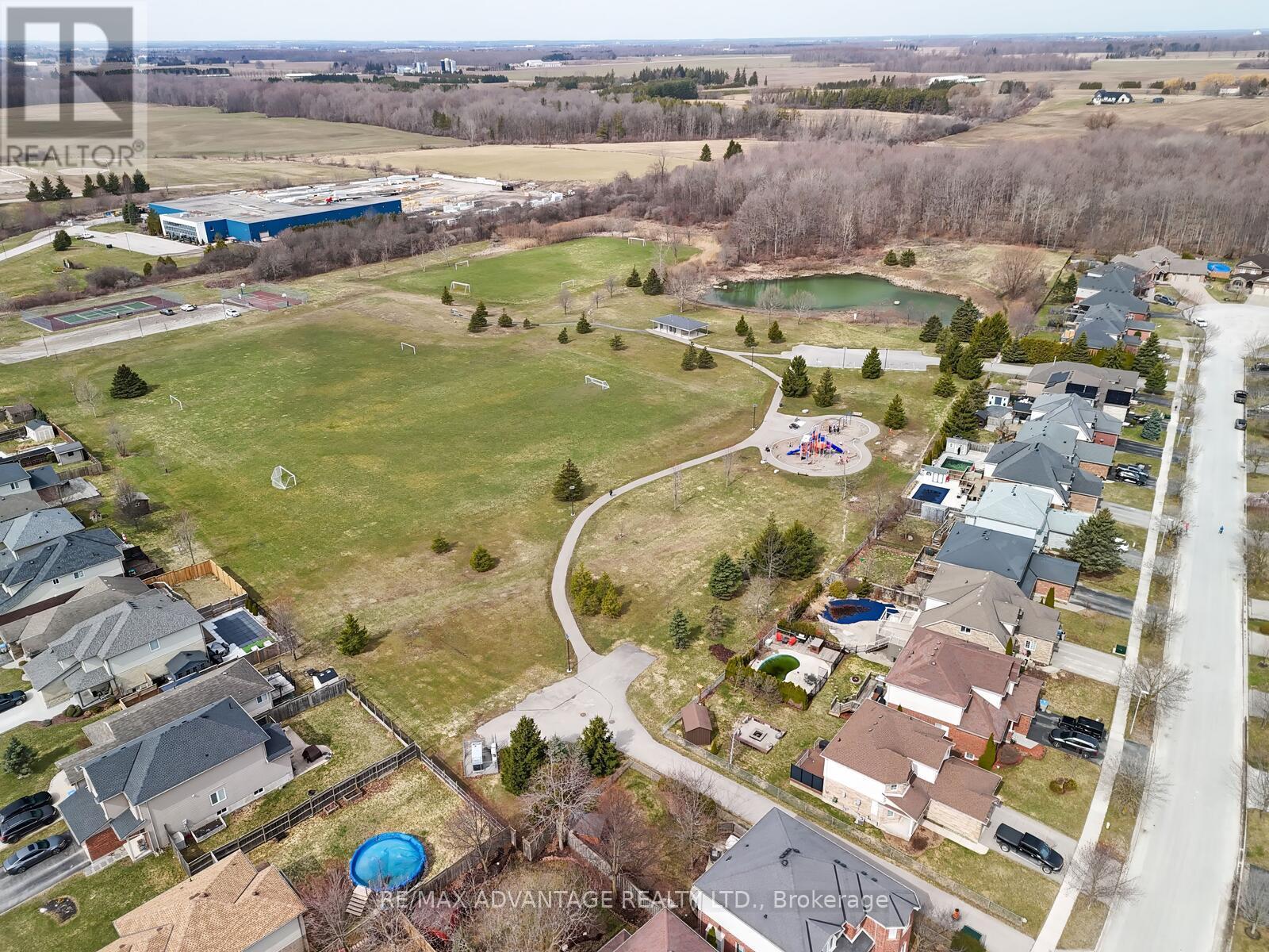 22 Periwinkle Drive, Middlesex Centre, Ontario  N0M 2A0 - Photo 44 - X12947524