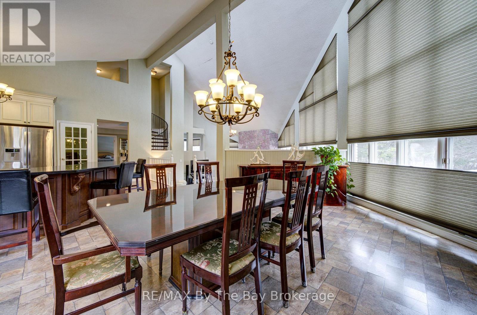 32 Bridlewood Crescent, Wasaga Beach, Ontario  L9Z 1B4 - Photo 23 - S12949526