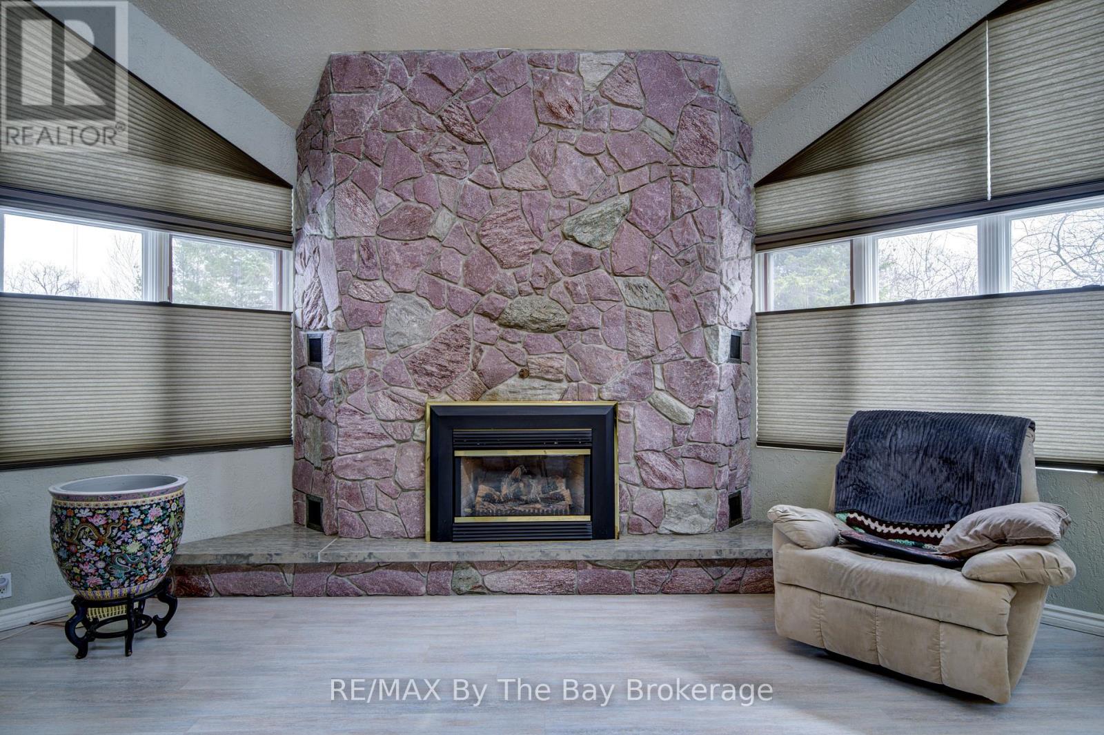 32 Bridlewood Crescent, Wasaga Beach, Ontario  L9Z 1B4 - Photo 26 - S12949526