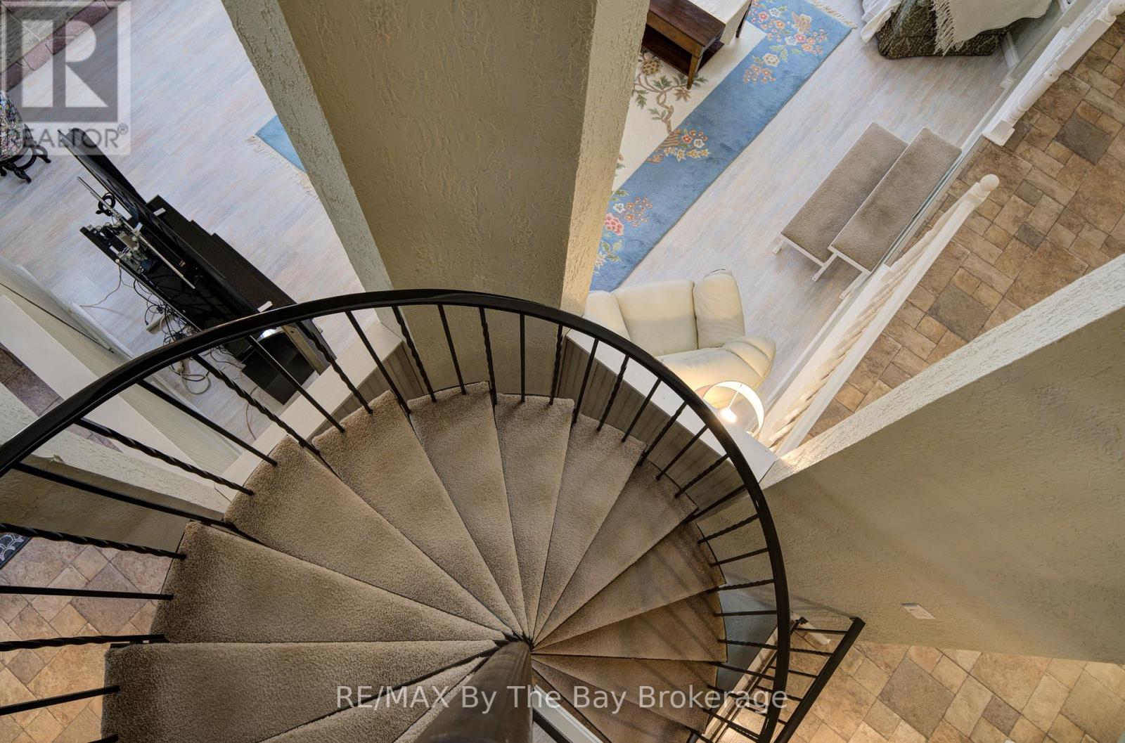 32 Bridlewood Crescent, Wasaga Beach, Ontario  L9Z 1B4 - Photo 32 - S12949526