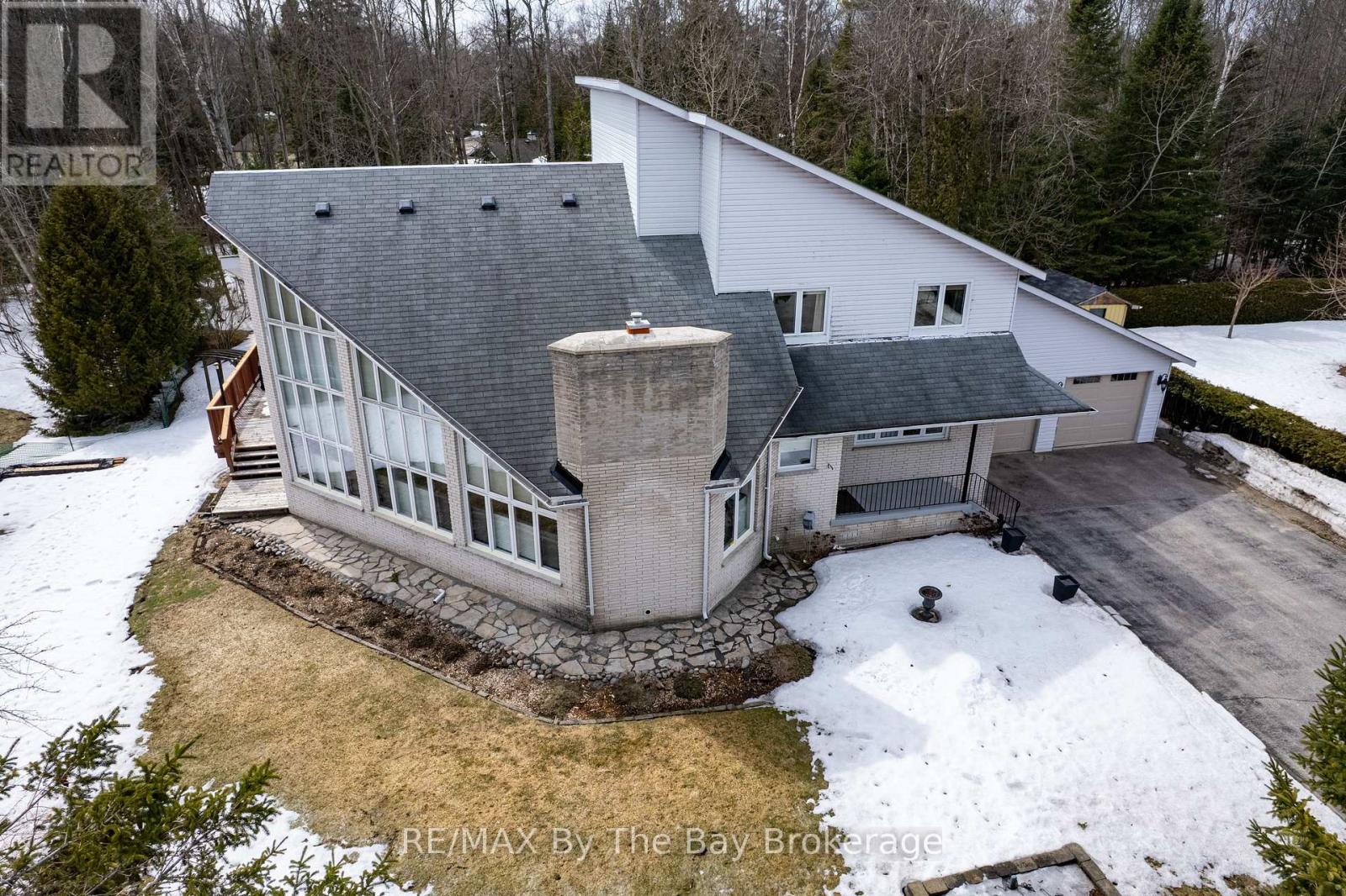 32 Bridlewood Crescent, Wasaga Beach, Ontario  L9Z 1B4 - Photo 48 - S12949526