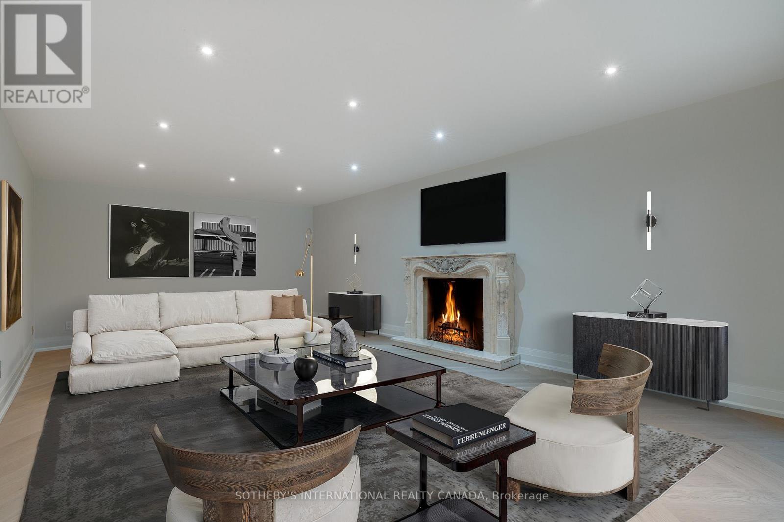 85 Cowan Drive, Vaughan, Ontario  L4L 7H4 - Photo 4 - N12940788