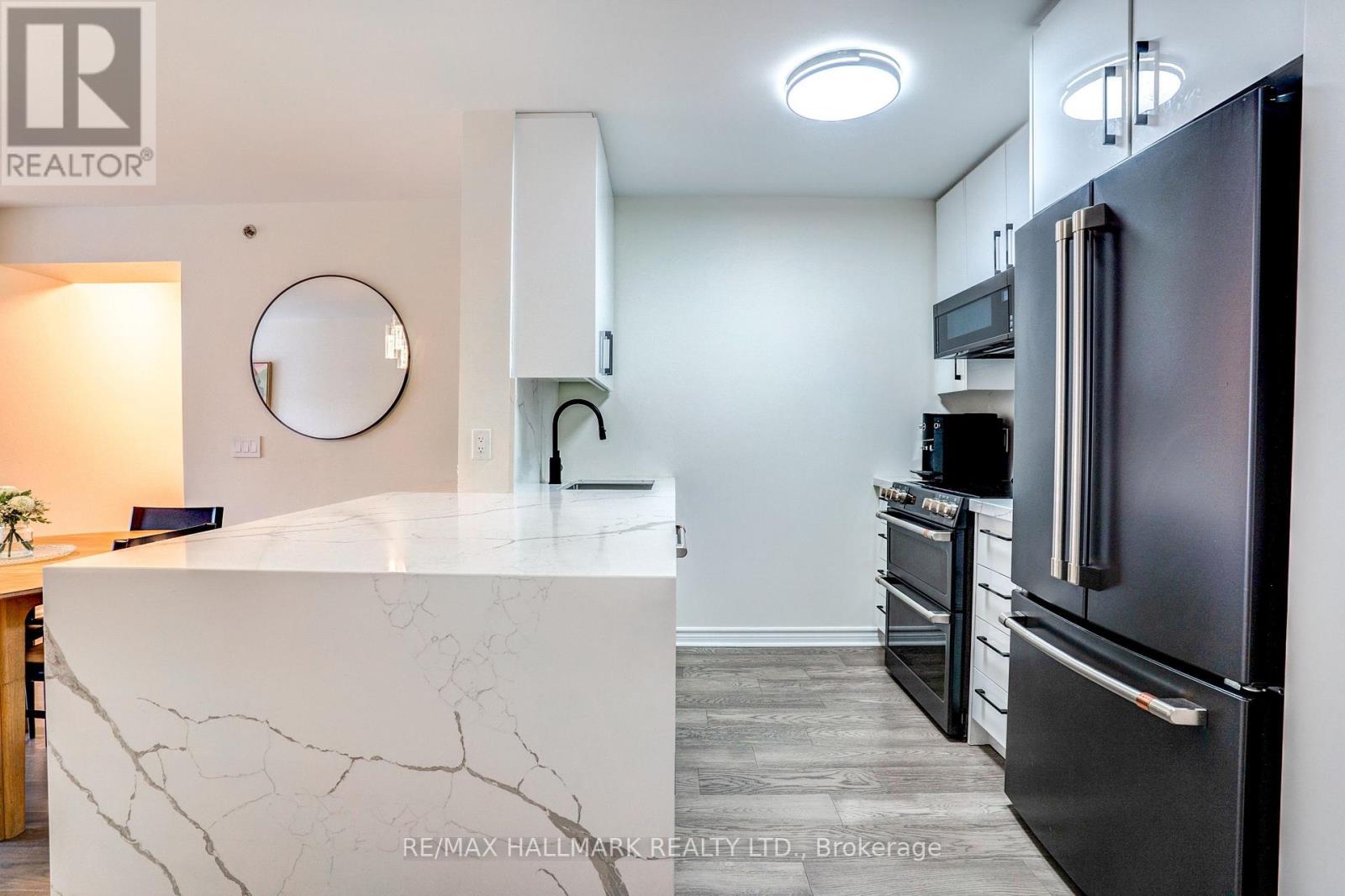 630 - 35 Saranac Boulevard, Toronto, Ontario  M6A 2G4 - Photo 7 - C12860430