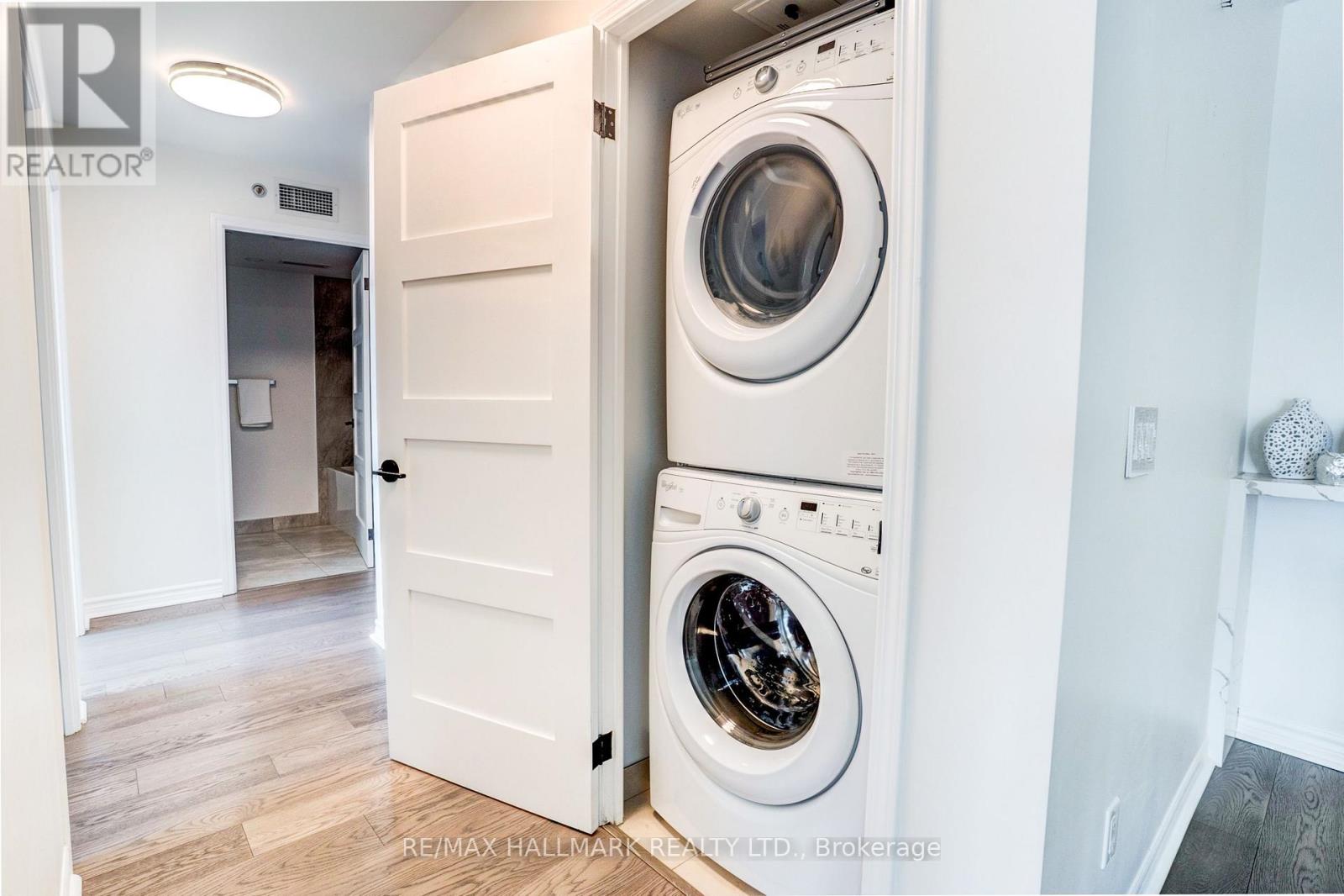 630 - 35 Saranac Boulevard, Toronto, Ontario  M6A 2G4 - Photo 31 - C12860430